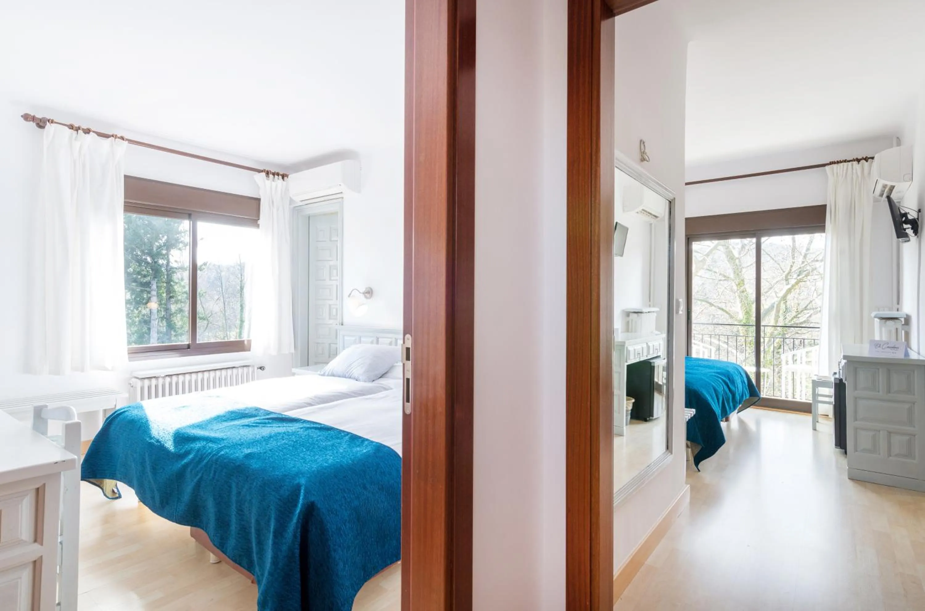 Bedroom, Bed in Els Caçadors de Maçanet