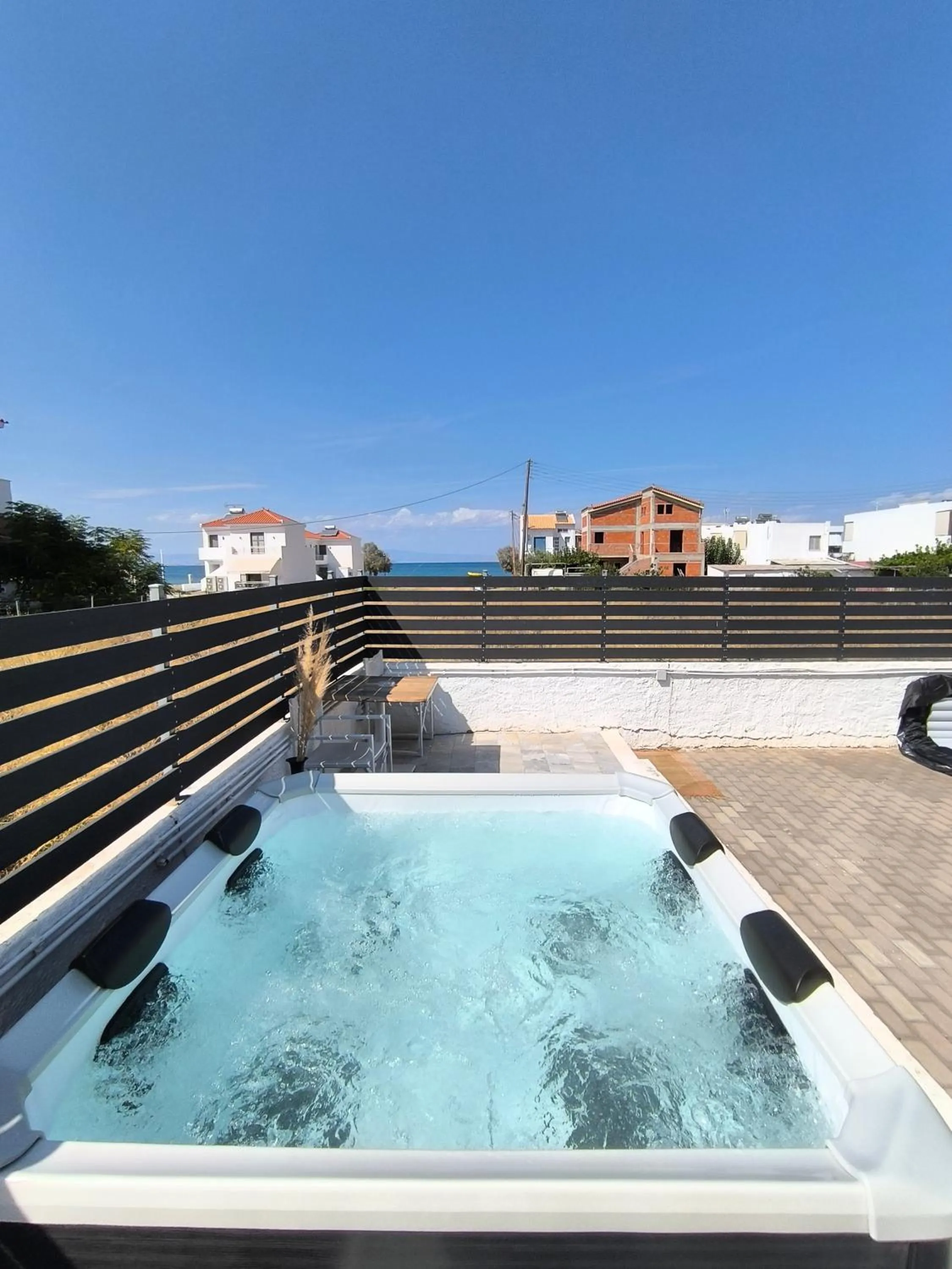 Koukounari Apartments