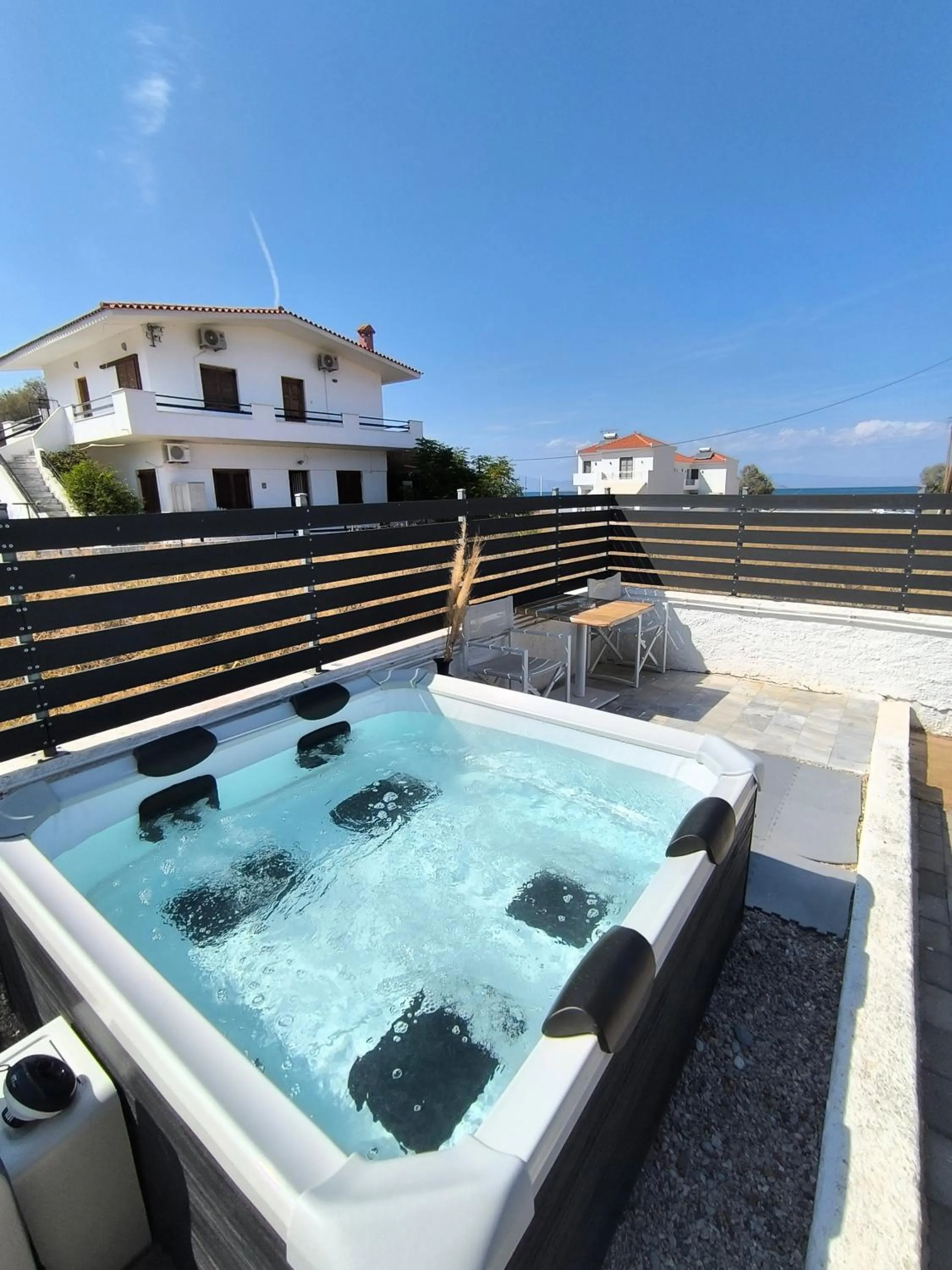 Koukounari Apartments