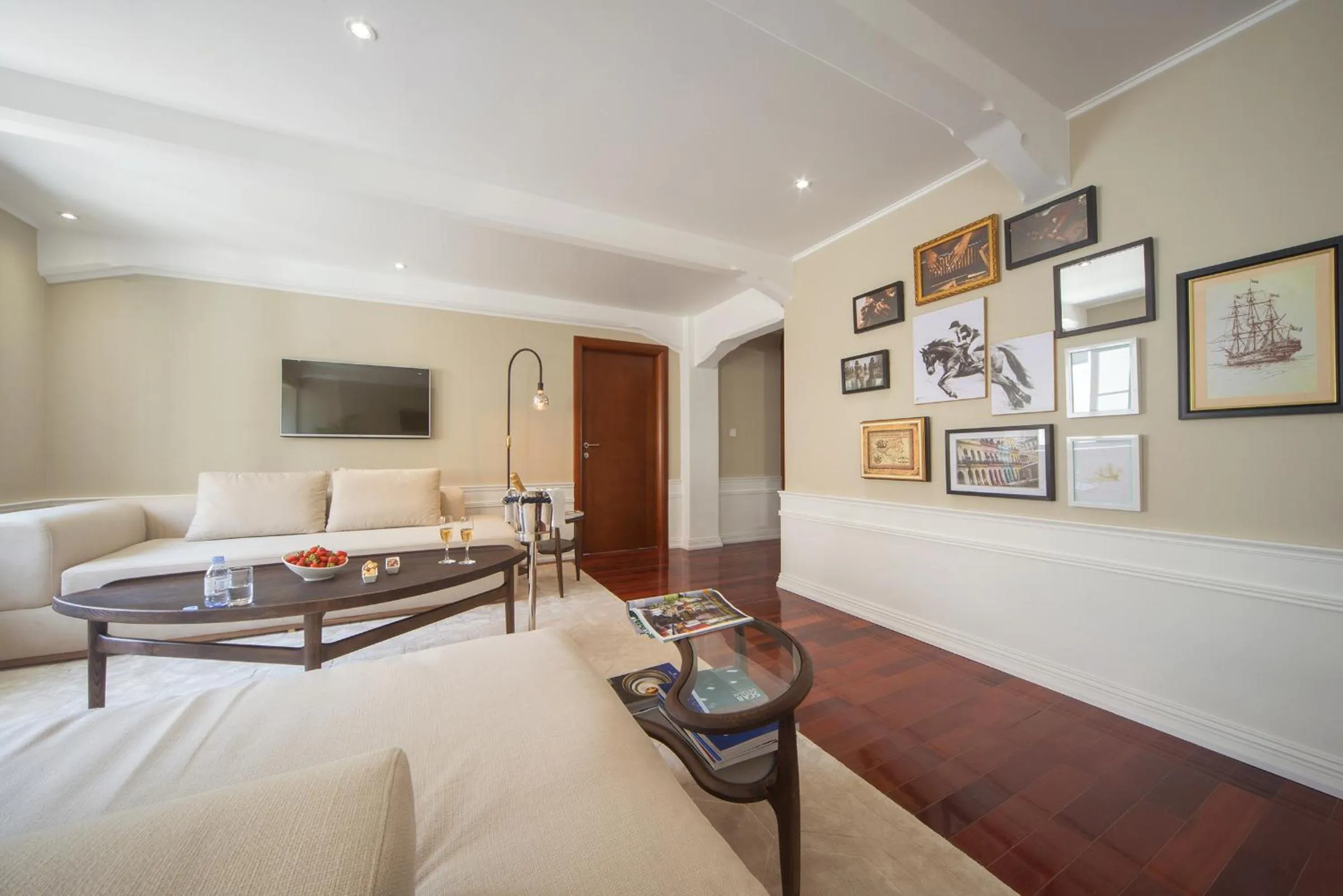 Living room in Hotel Brown Beach House & Spa