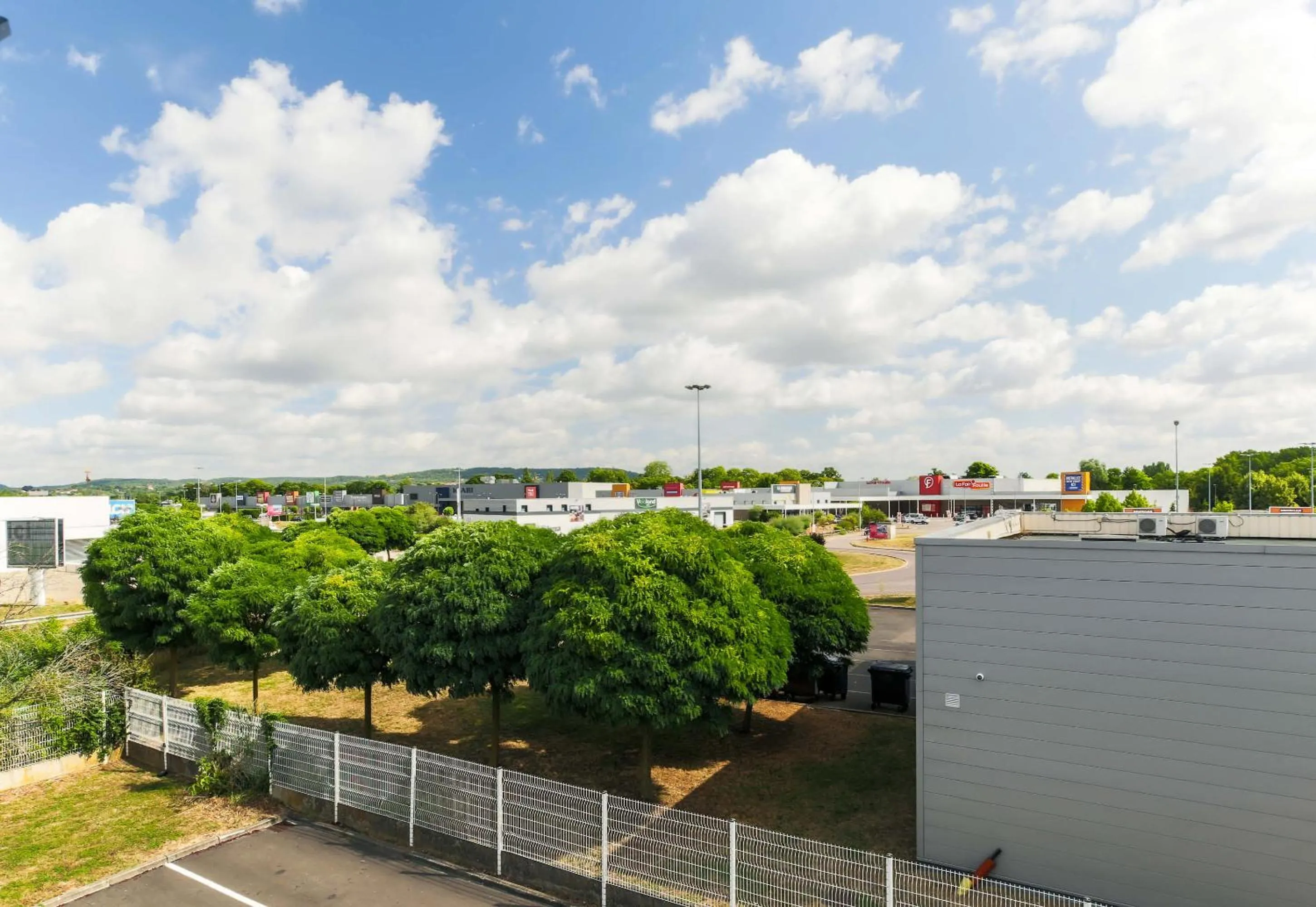 View (from property/room) in B&B HOTEL Metz Augny