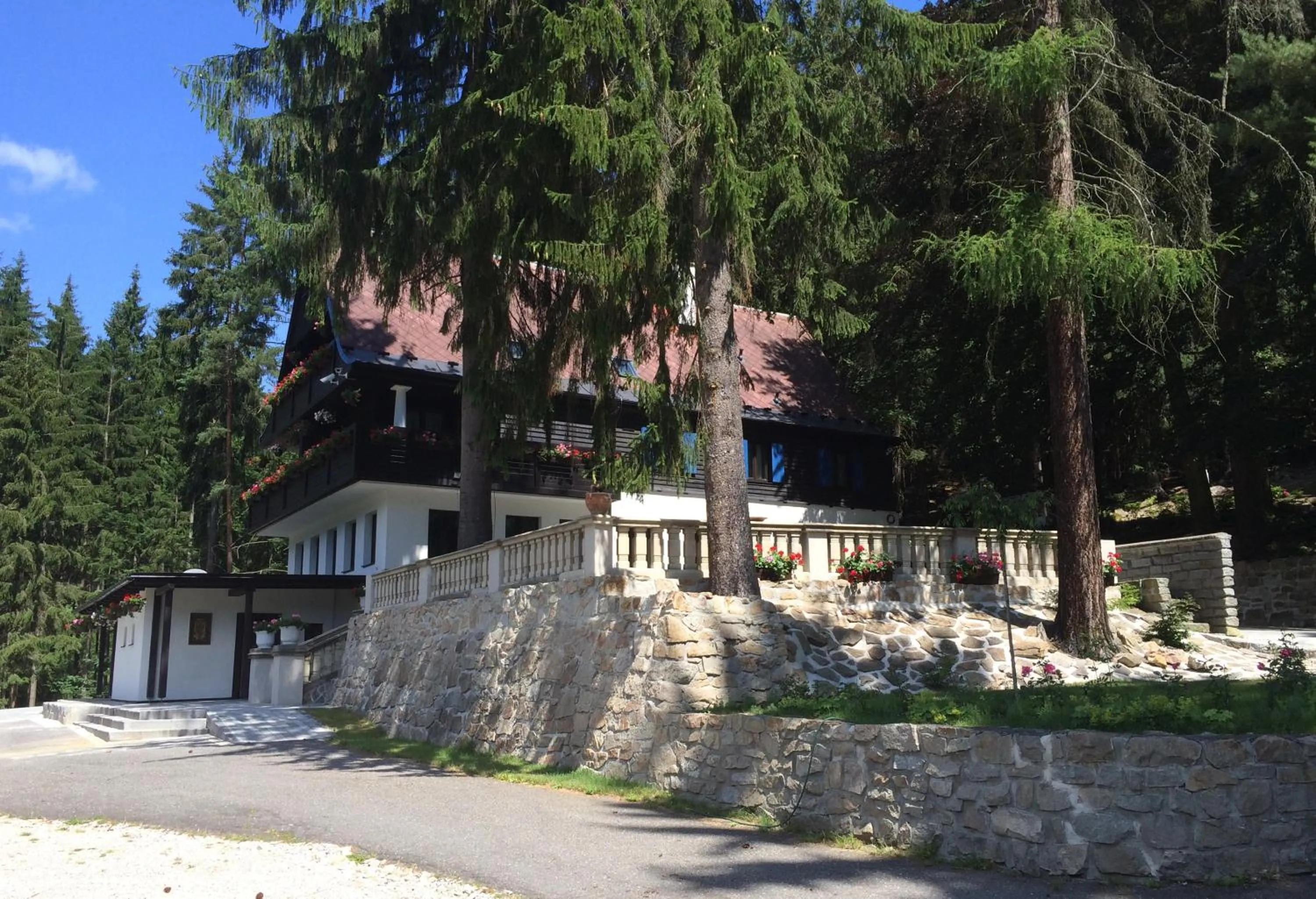 Property building in Hunting Lodge Vitkov