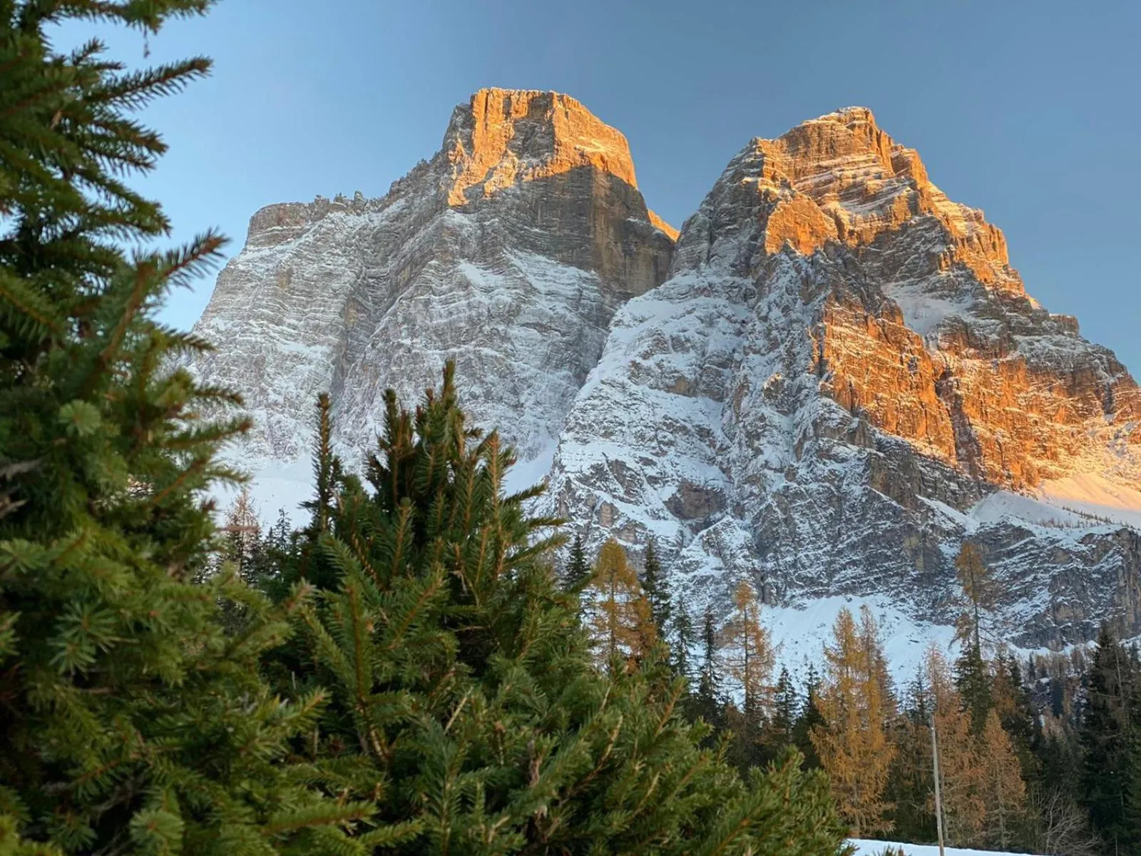 Natural landscape in Hotel B&B Lorenzini Ski