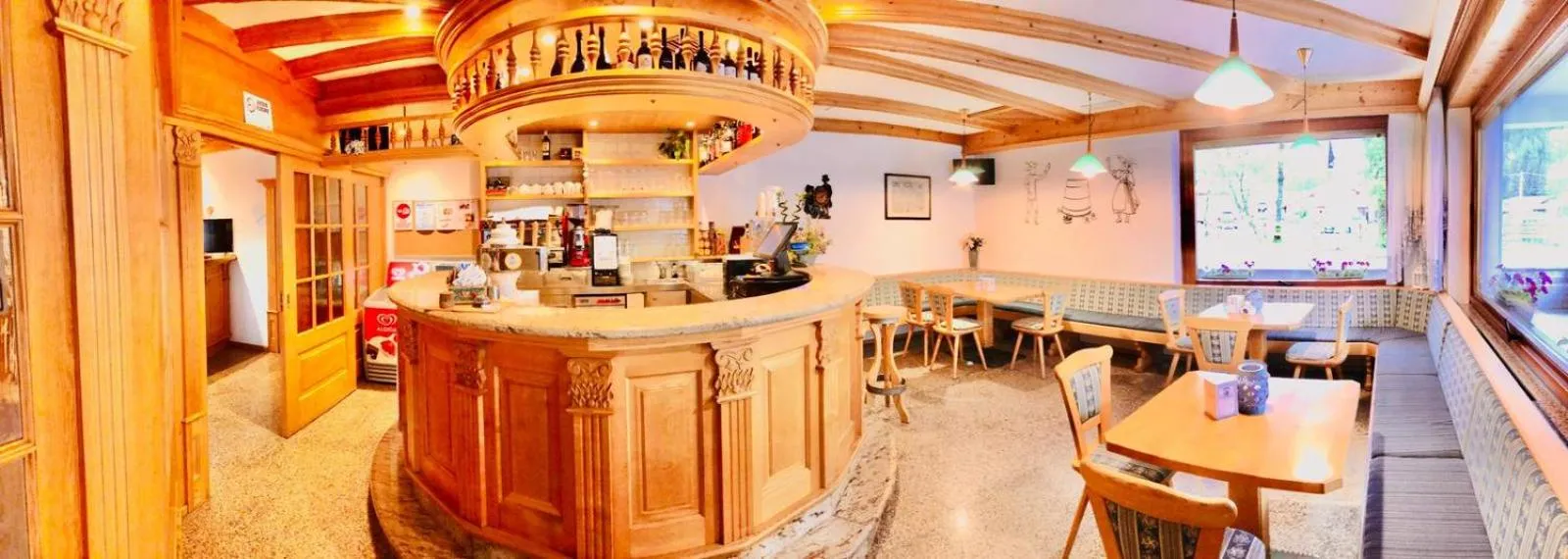 Lounge or bar in Hotel B&B Lorenzini Ski