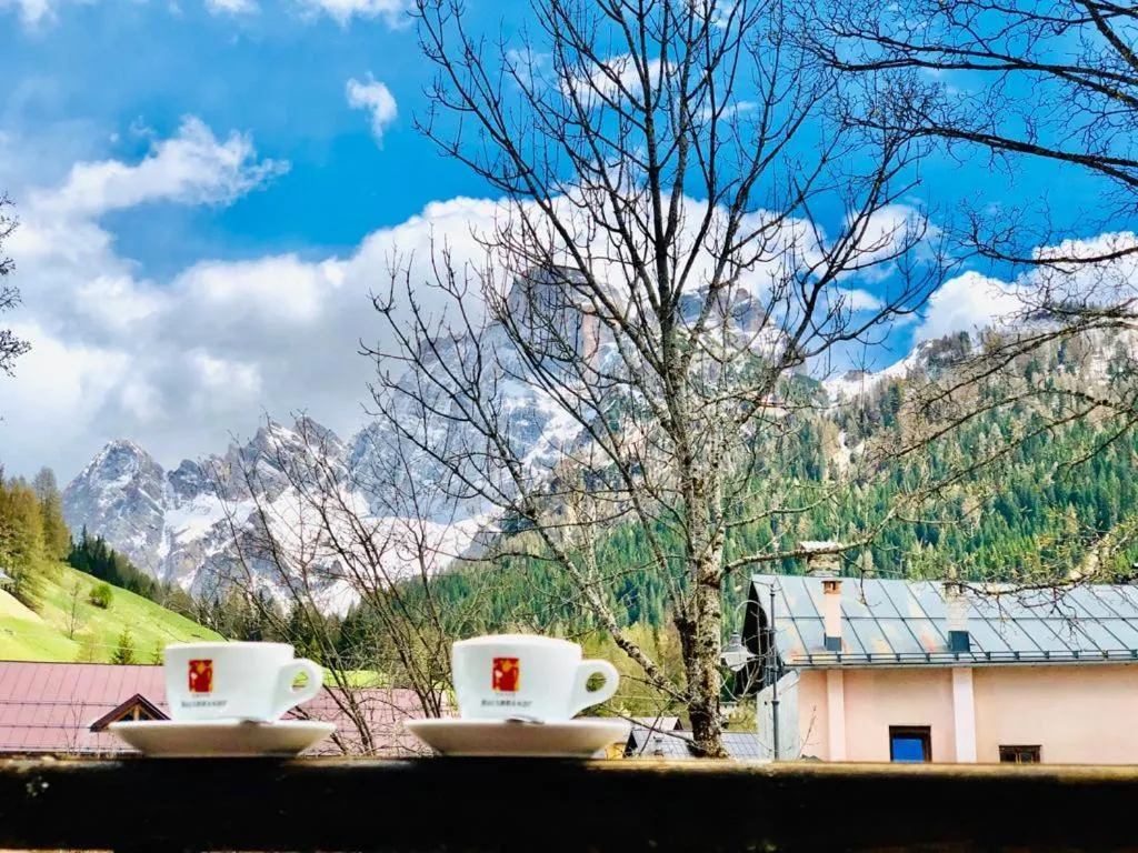 Property building in Hotel B&B Lorenzini Ski