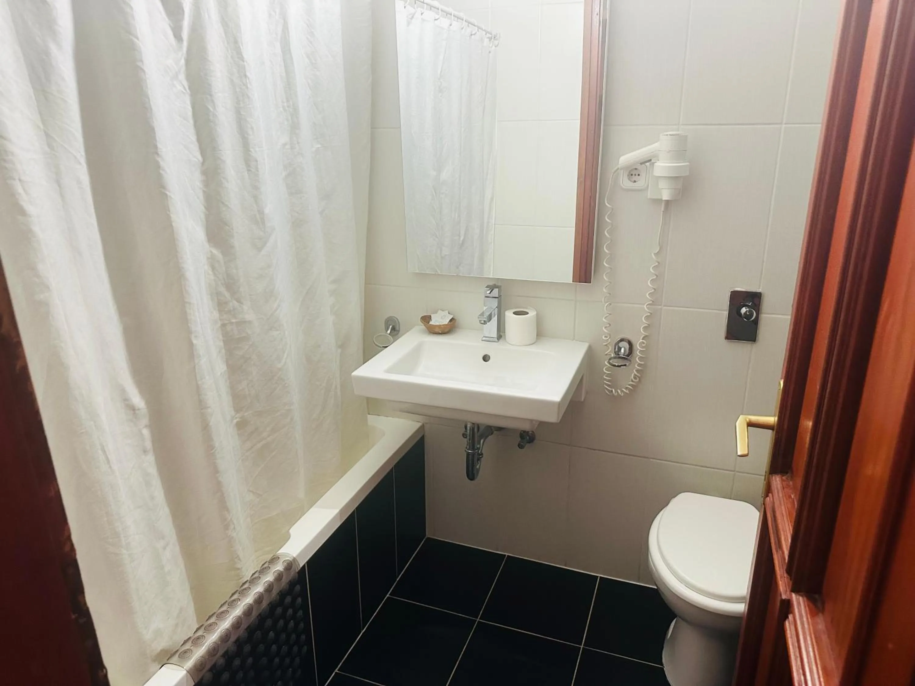 Toilet in Hotel Amadeus