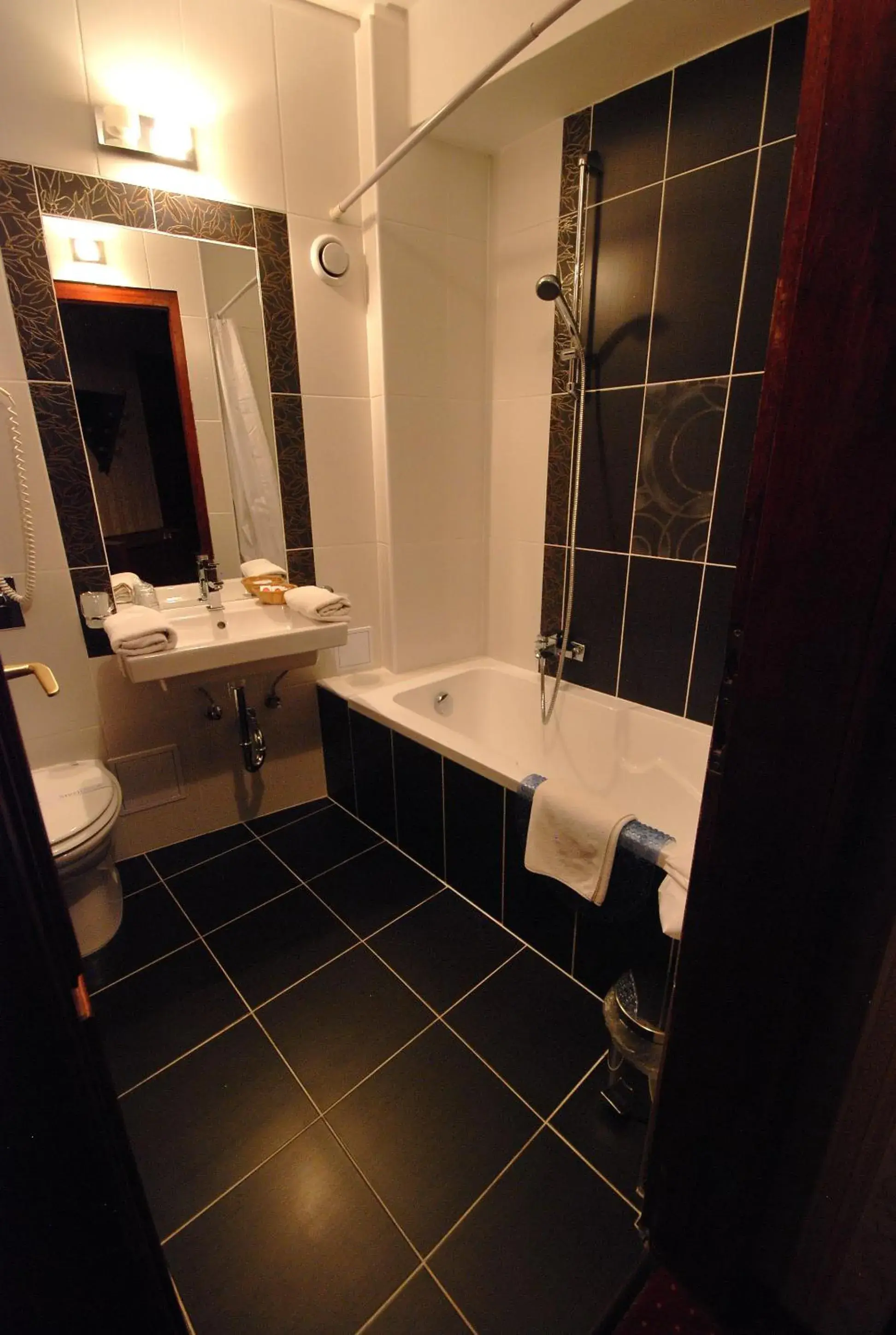 Double or Twin Room in Hotel Amadeus Double or Twin Room in Hotel Amadeus