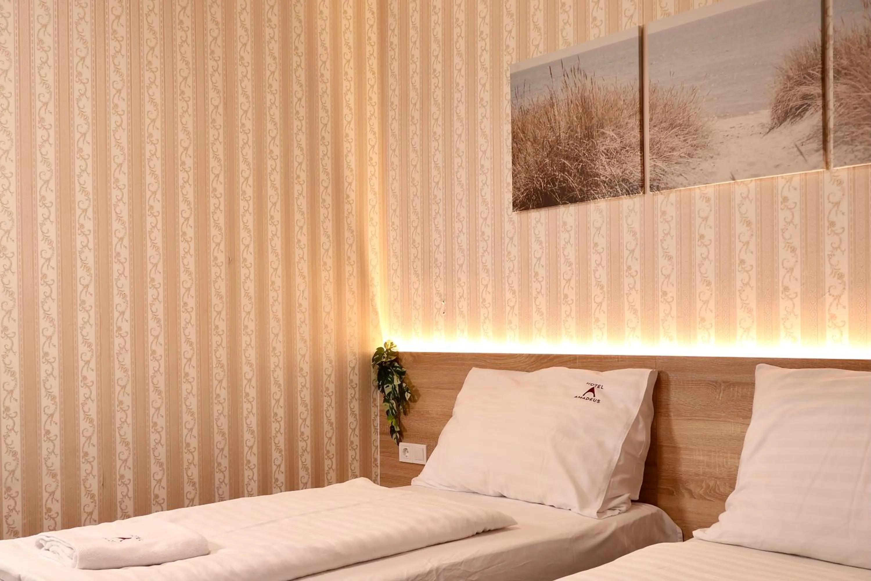 Bed in Hotel Amadeus