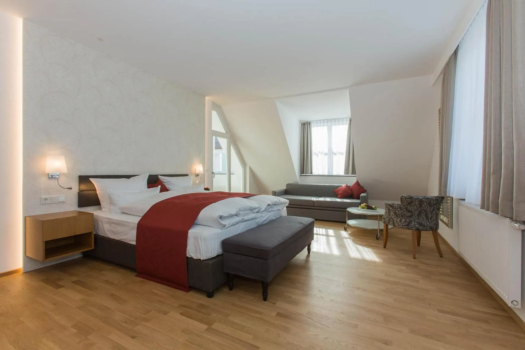 Photo of the whole room, Bed in Hotel am Schrannenplatz