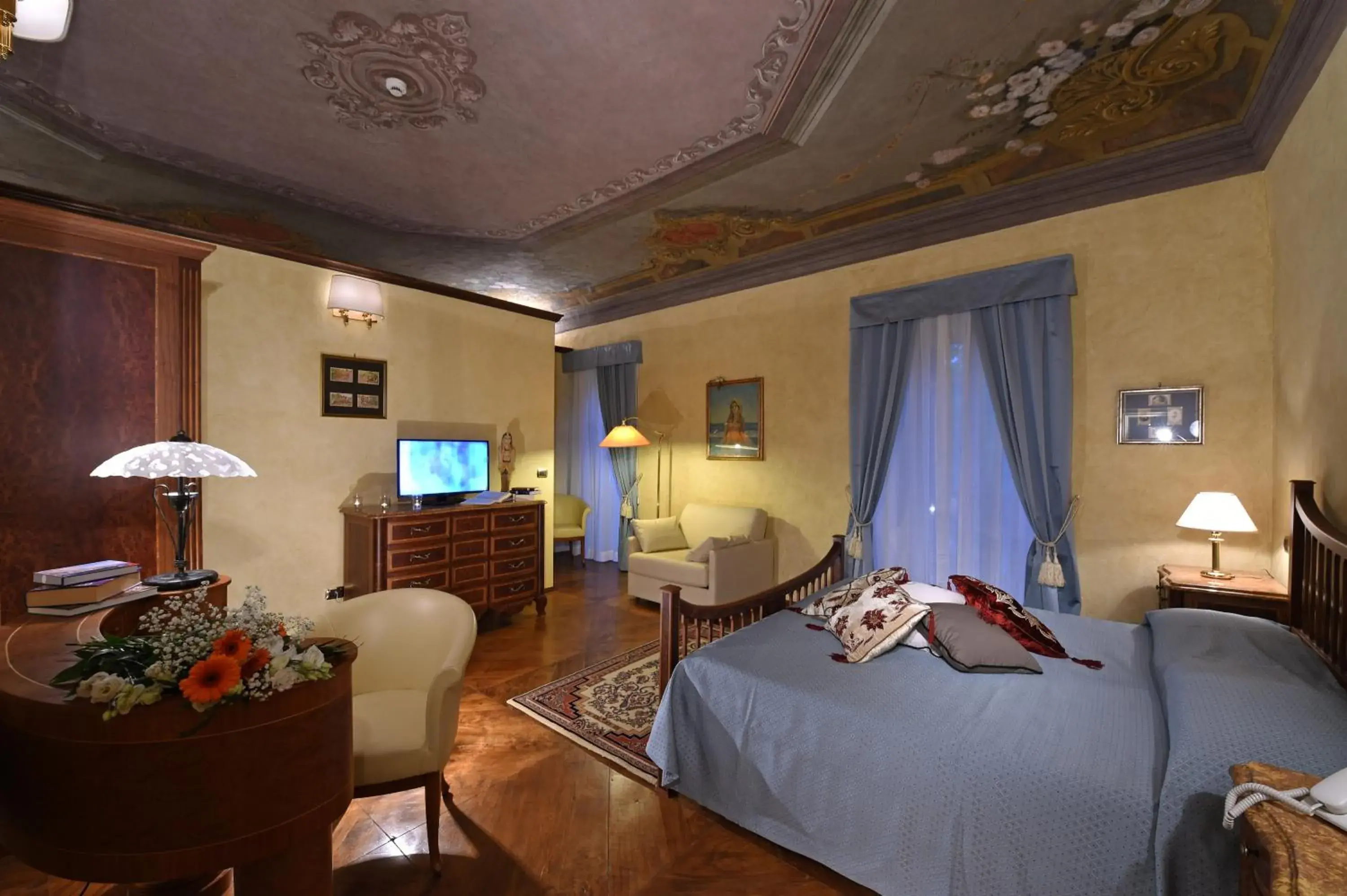 Deluxe Double Room with Extra Bed - single occupancy in Villa Durando Deluxe Double Room with Extra Bed - single occupancy in Villa Durando