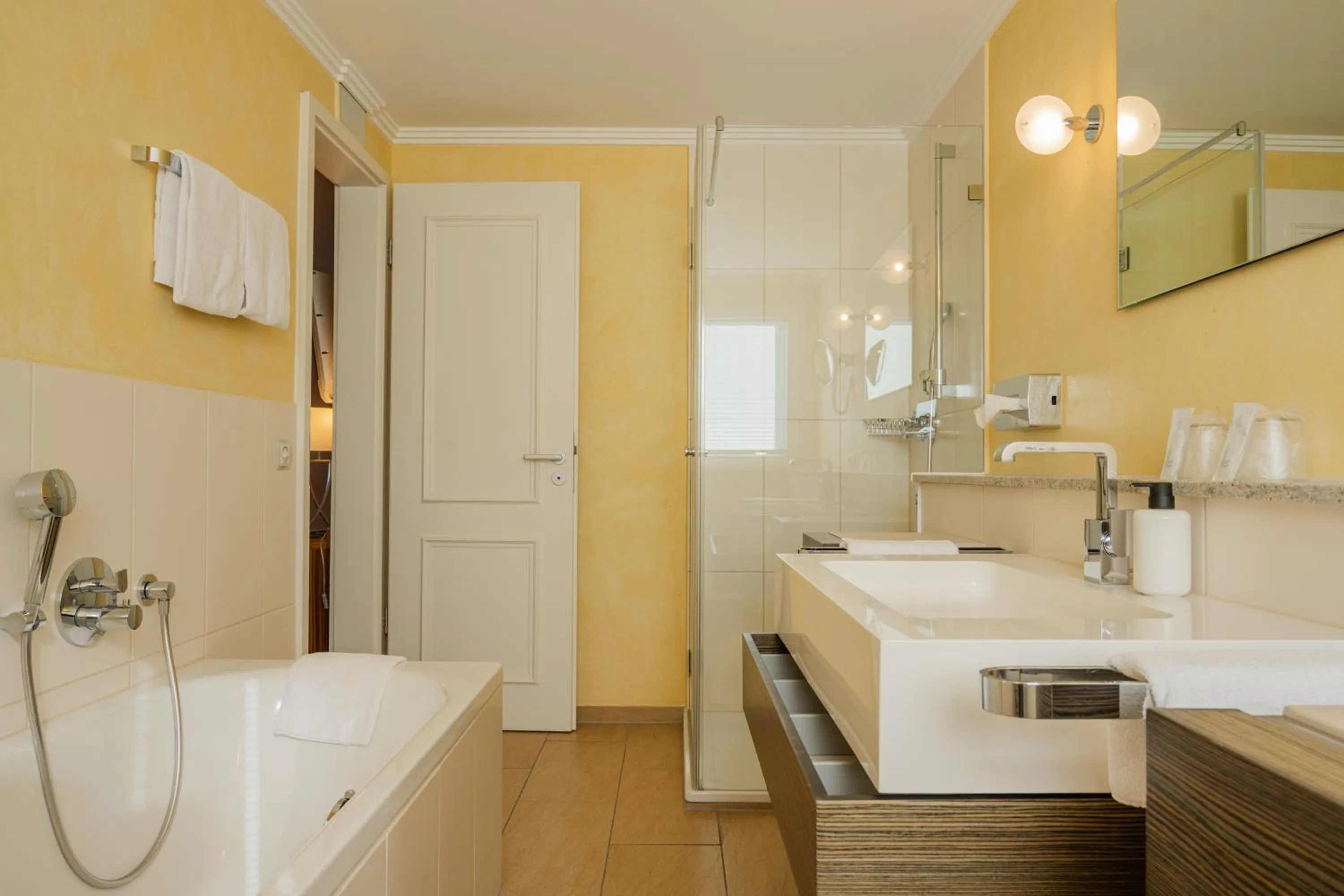 Bathroom in Gästehaus Heinrich Schüchtermann