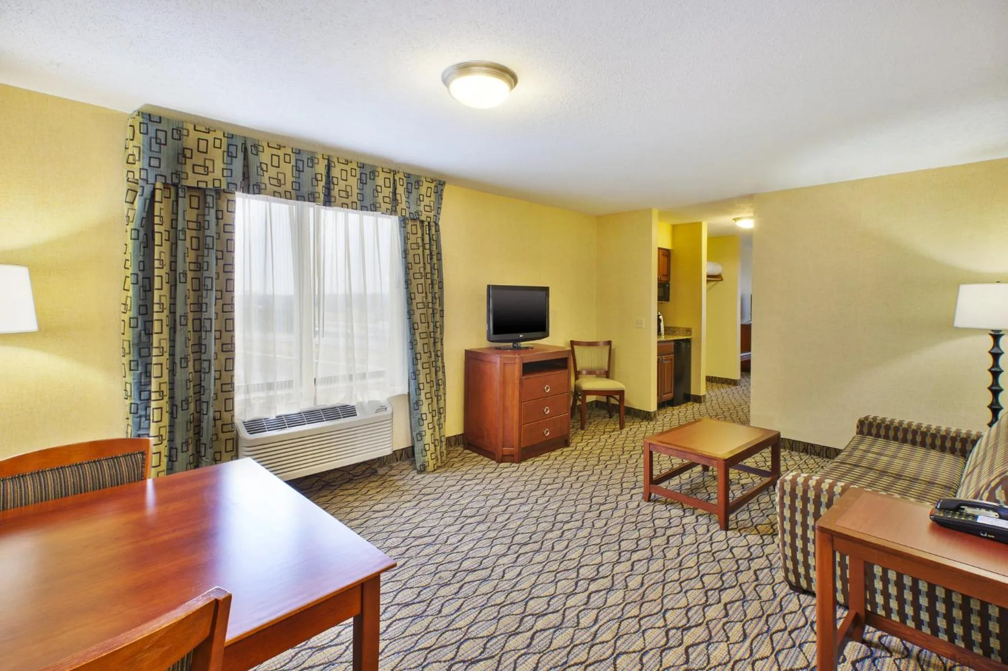 Photo of the whole room in Holiday Inn Express Hotel & Suites - Belleville Area by IHG