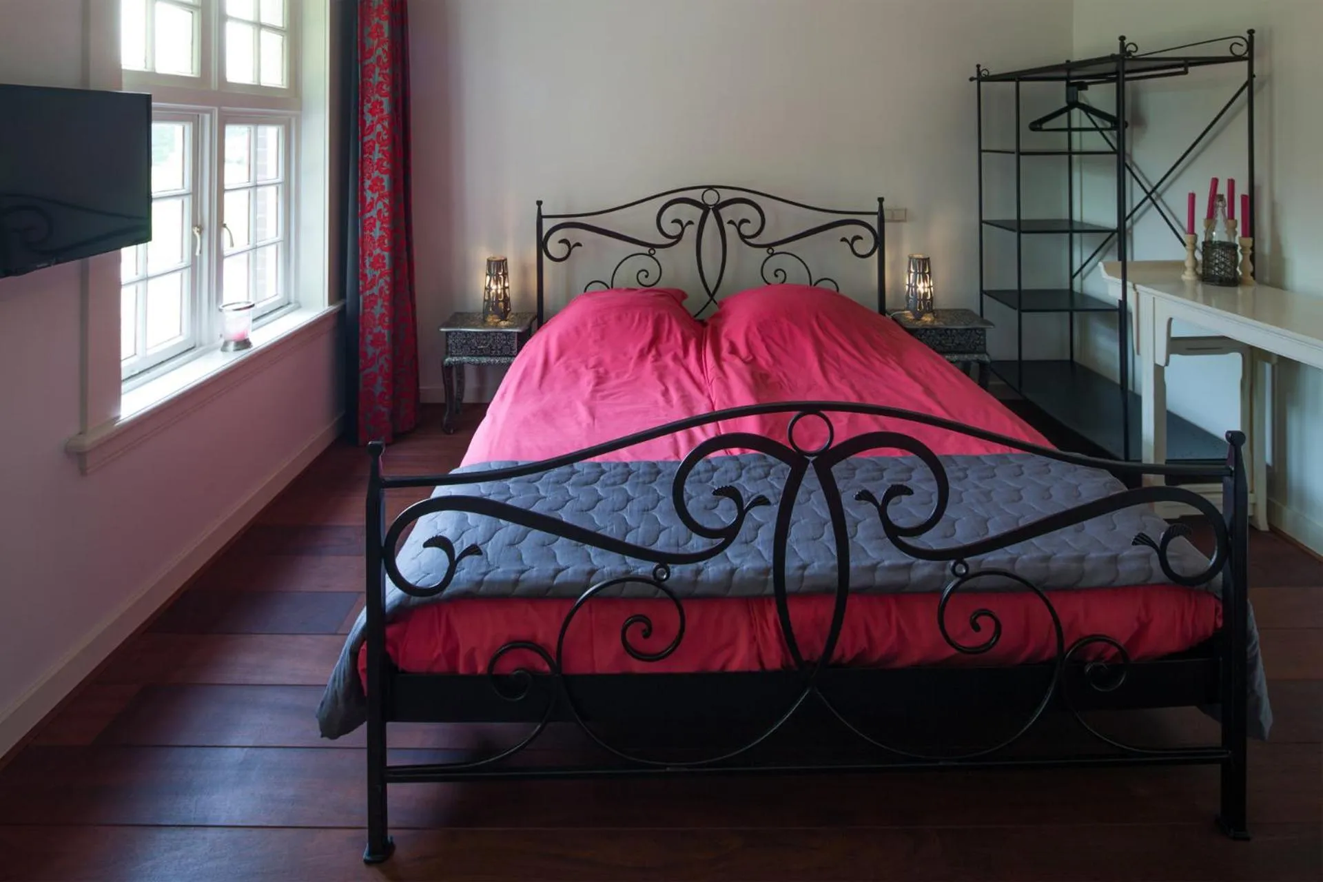 Bed in Burgers & Buitenlui