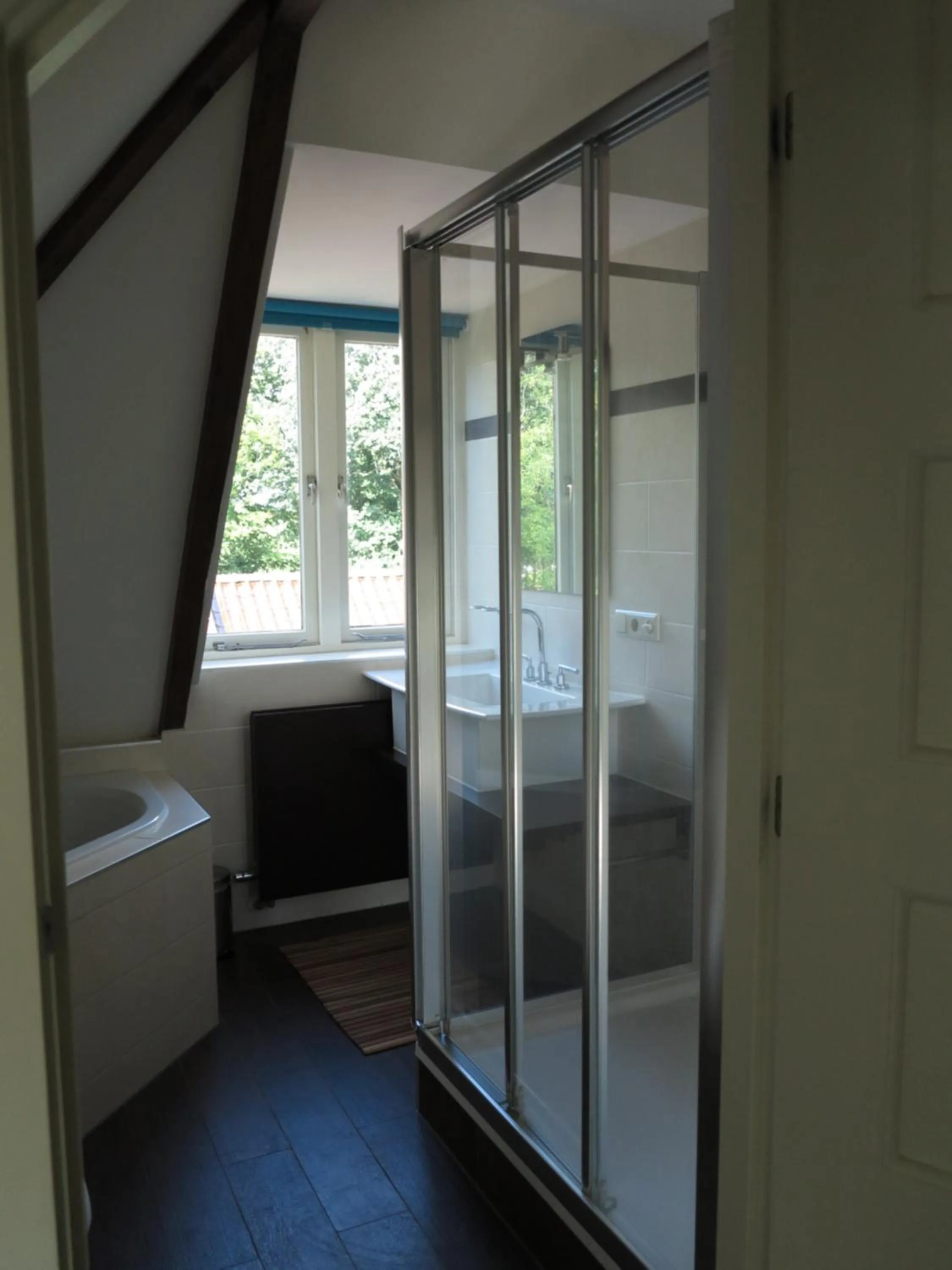 Bed in Burgers & Buitenlui