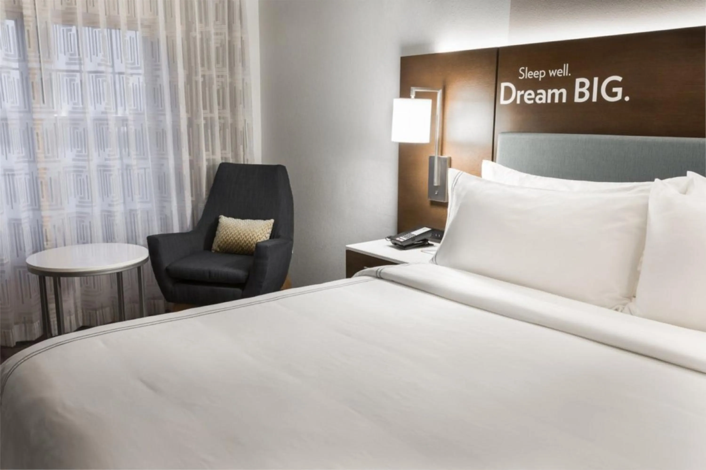 Bedroom, Bed in EVEN Hotel Chicago - Tinley Park - Convention Center by IHG