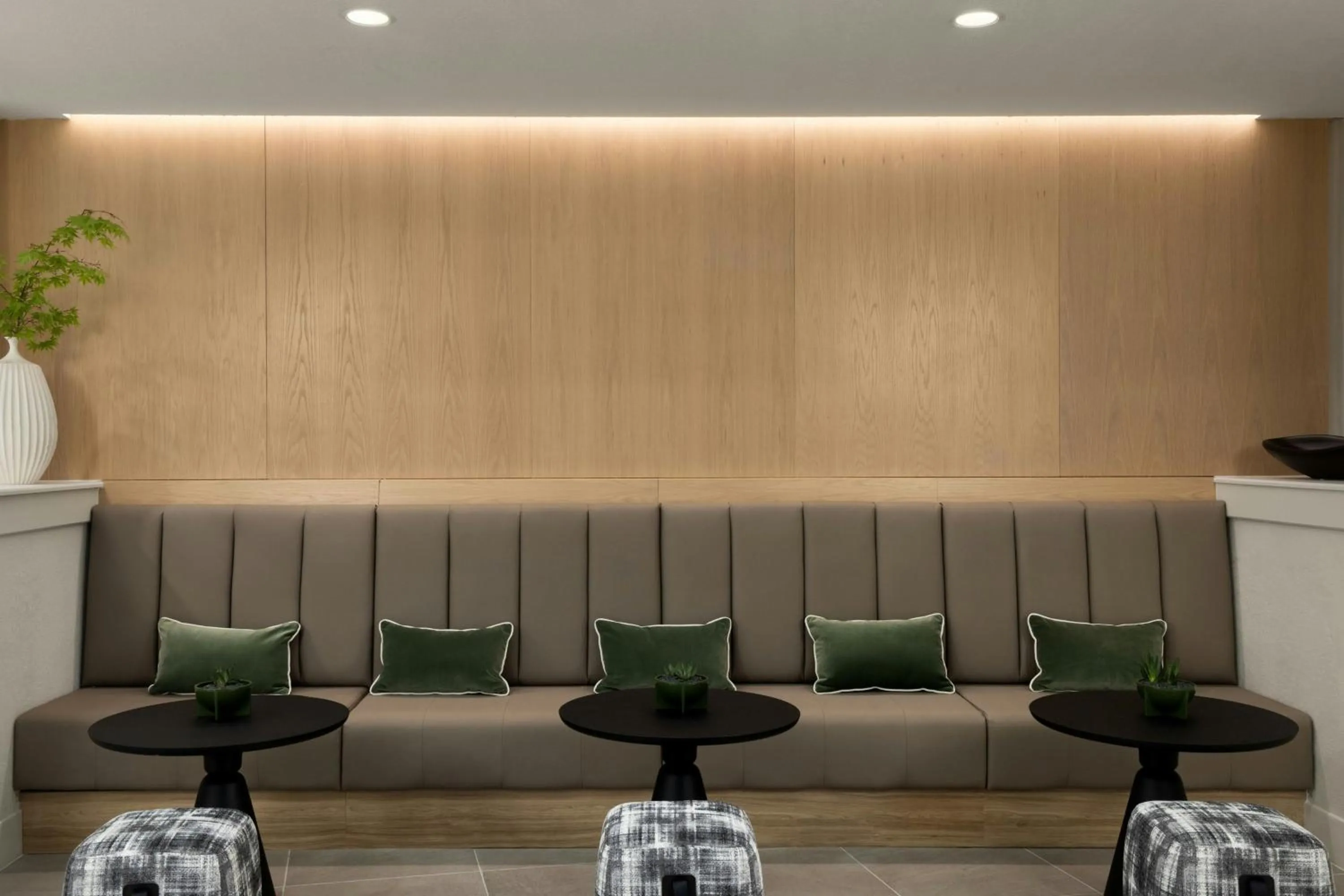 Lobby or reception in AC Hotel by Marriott Portland Lake Oswego