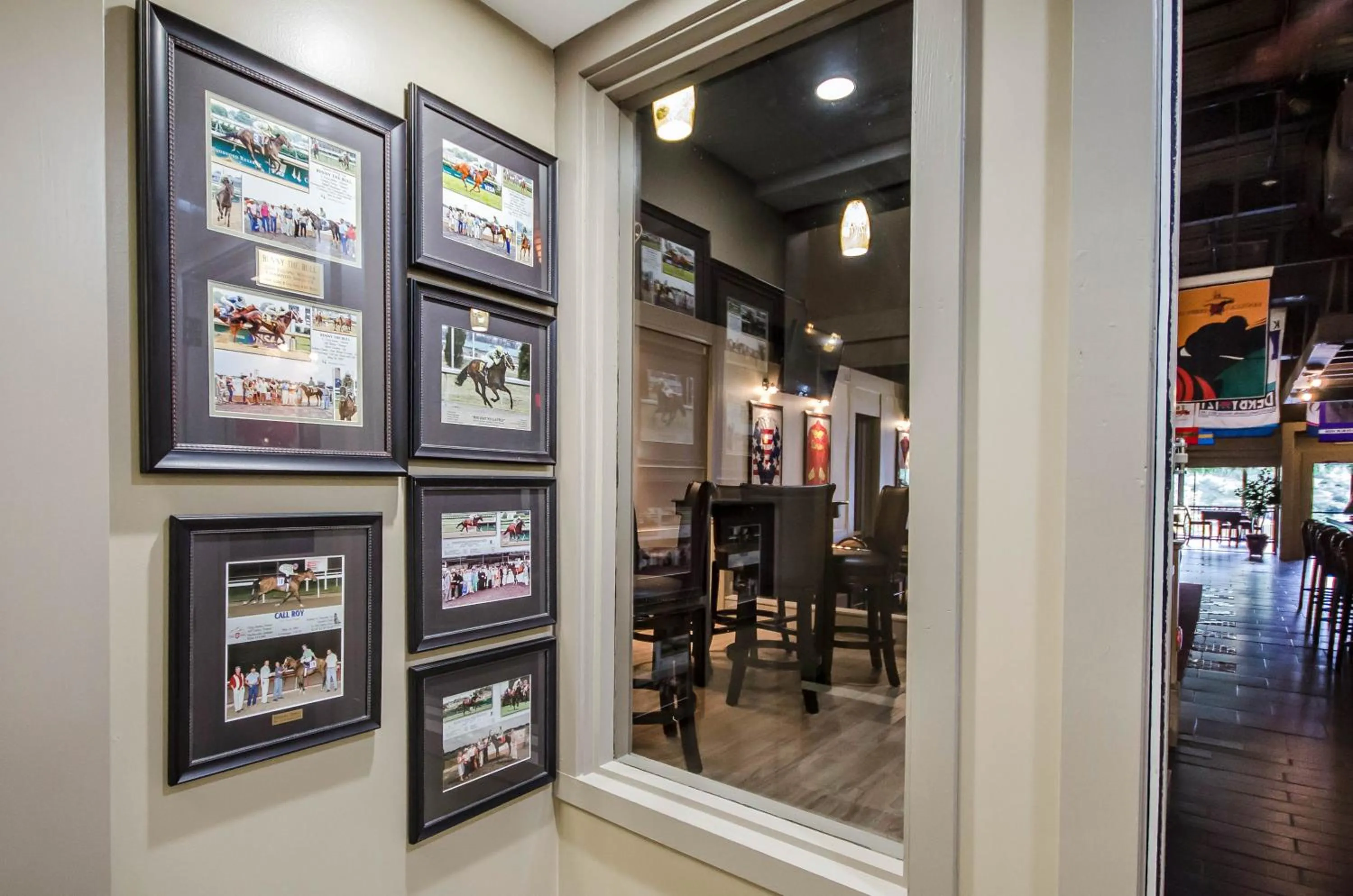 Alcoholic drinks in Radisson Hotel Louisville North