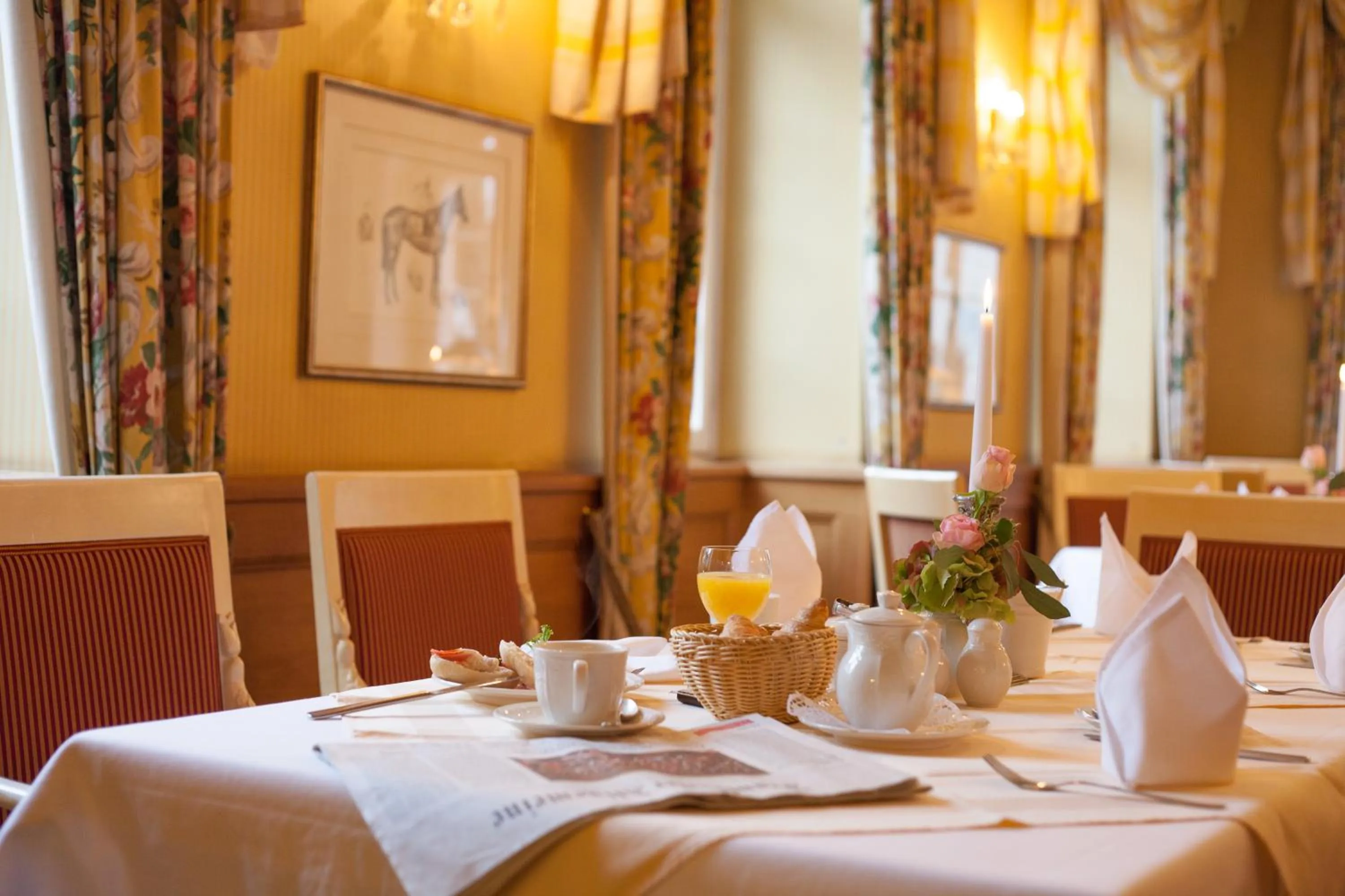 Breakfast in Herrenhaus von Löw