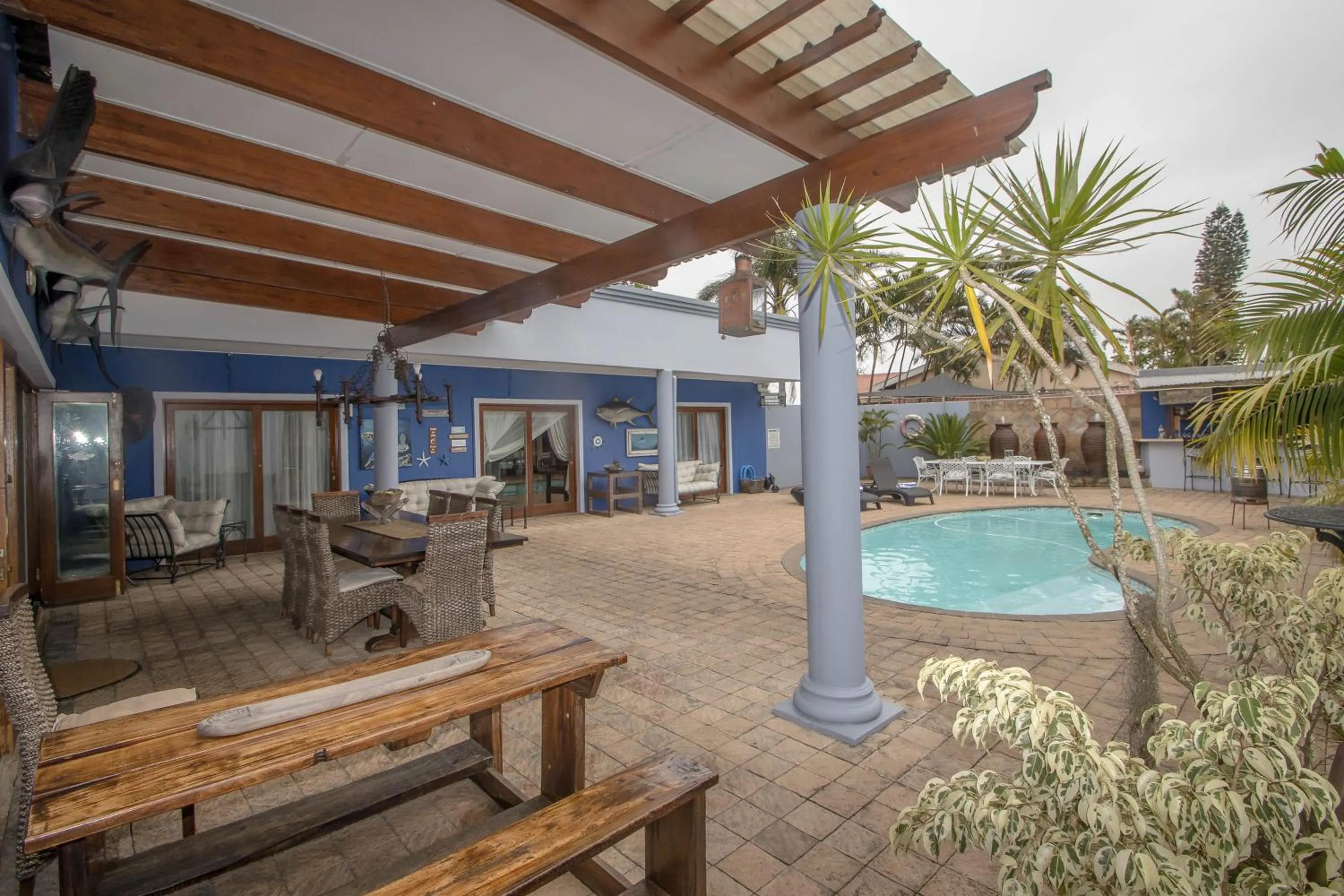 Inner courtyard view in Turtle Bay Lodge