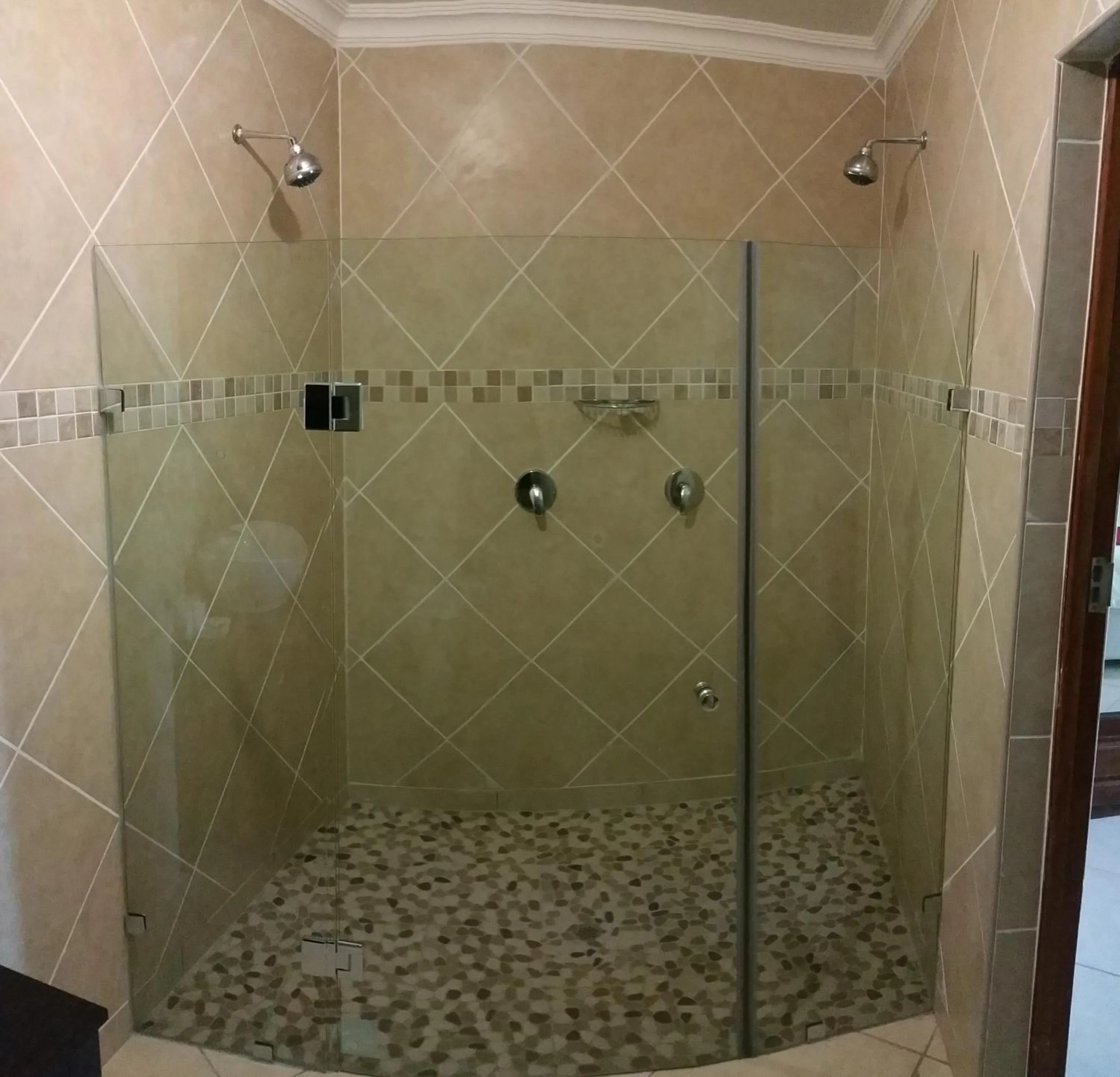 Shower in Turtle Bay Lodge