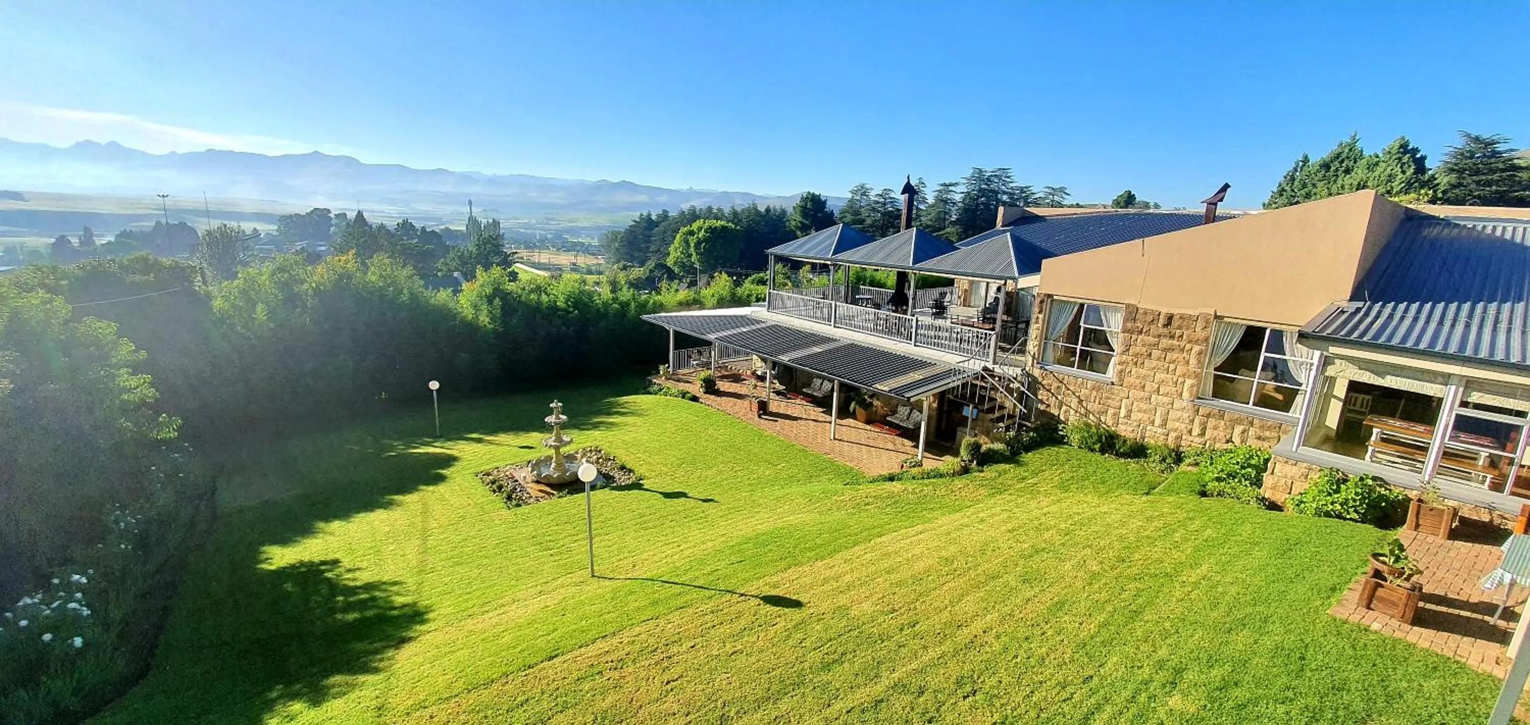 Garden in Ash River Lodge