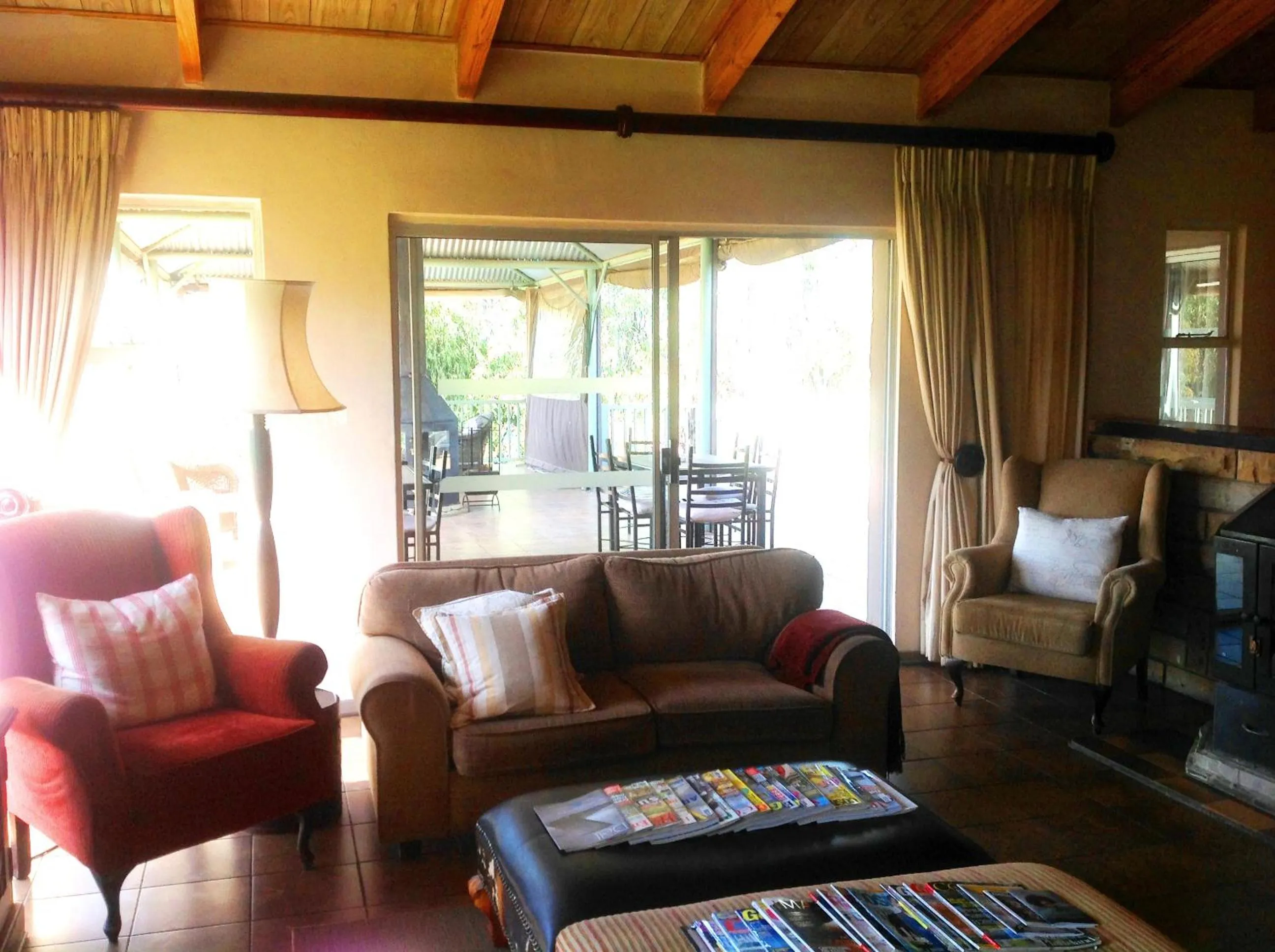 Day in Ash River Lodge