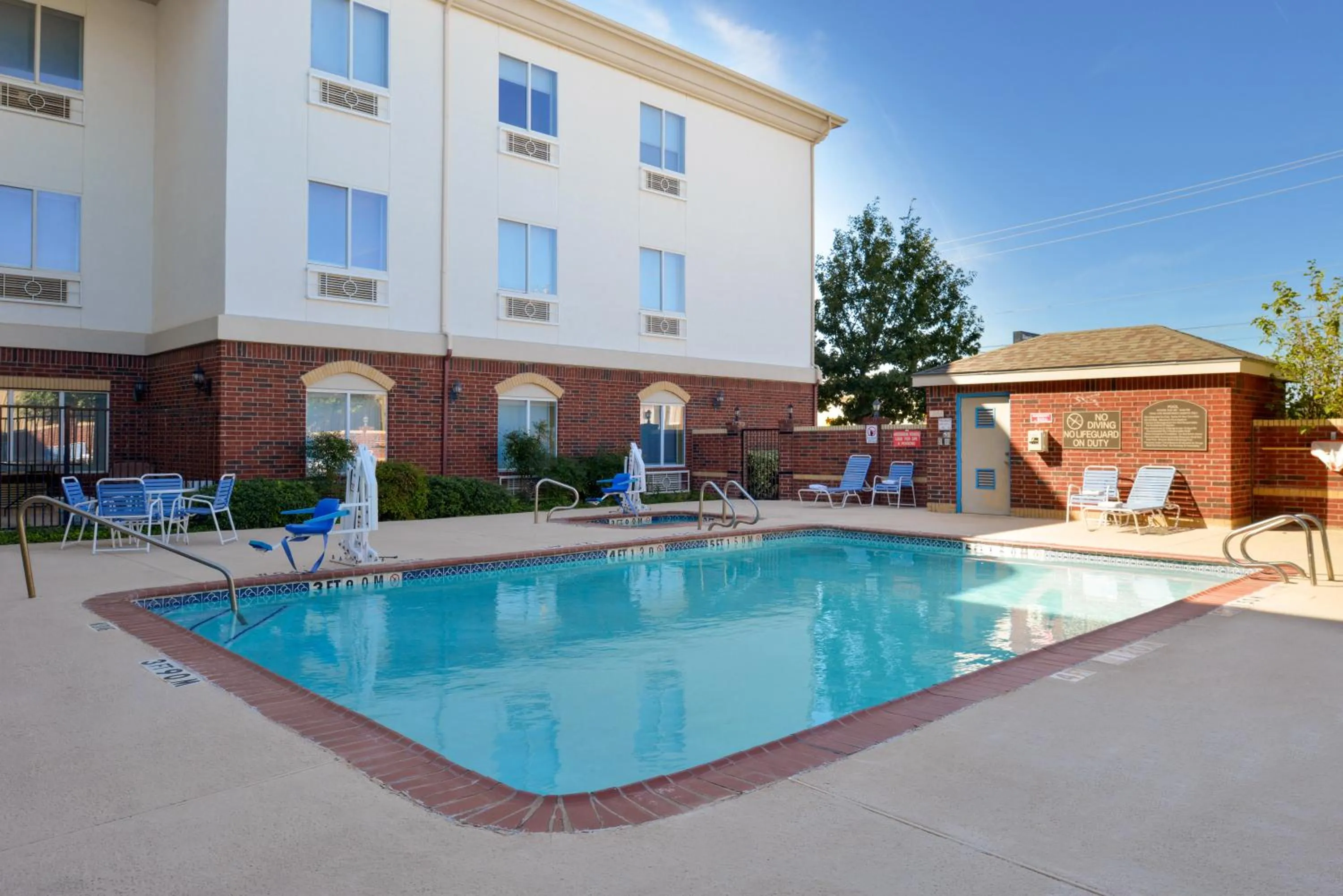 Swimming pool in Holiday Inn Express Hotel & Suites Abilene Mall South by IHG
