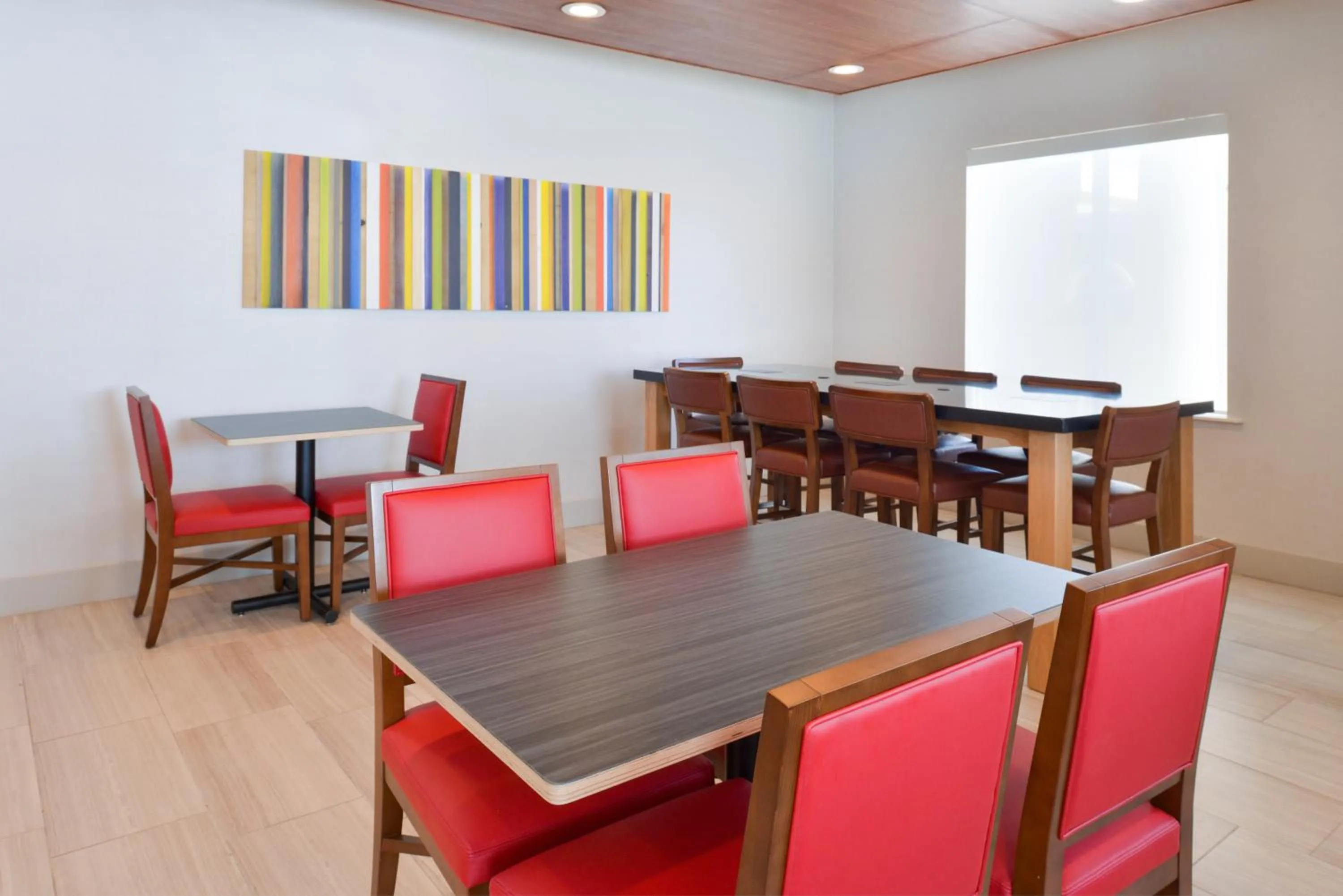 Breakfast in Holiday Inn Express Hotel & Suites Abilene Mall South by IHG