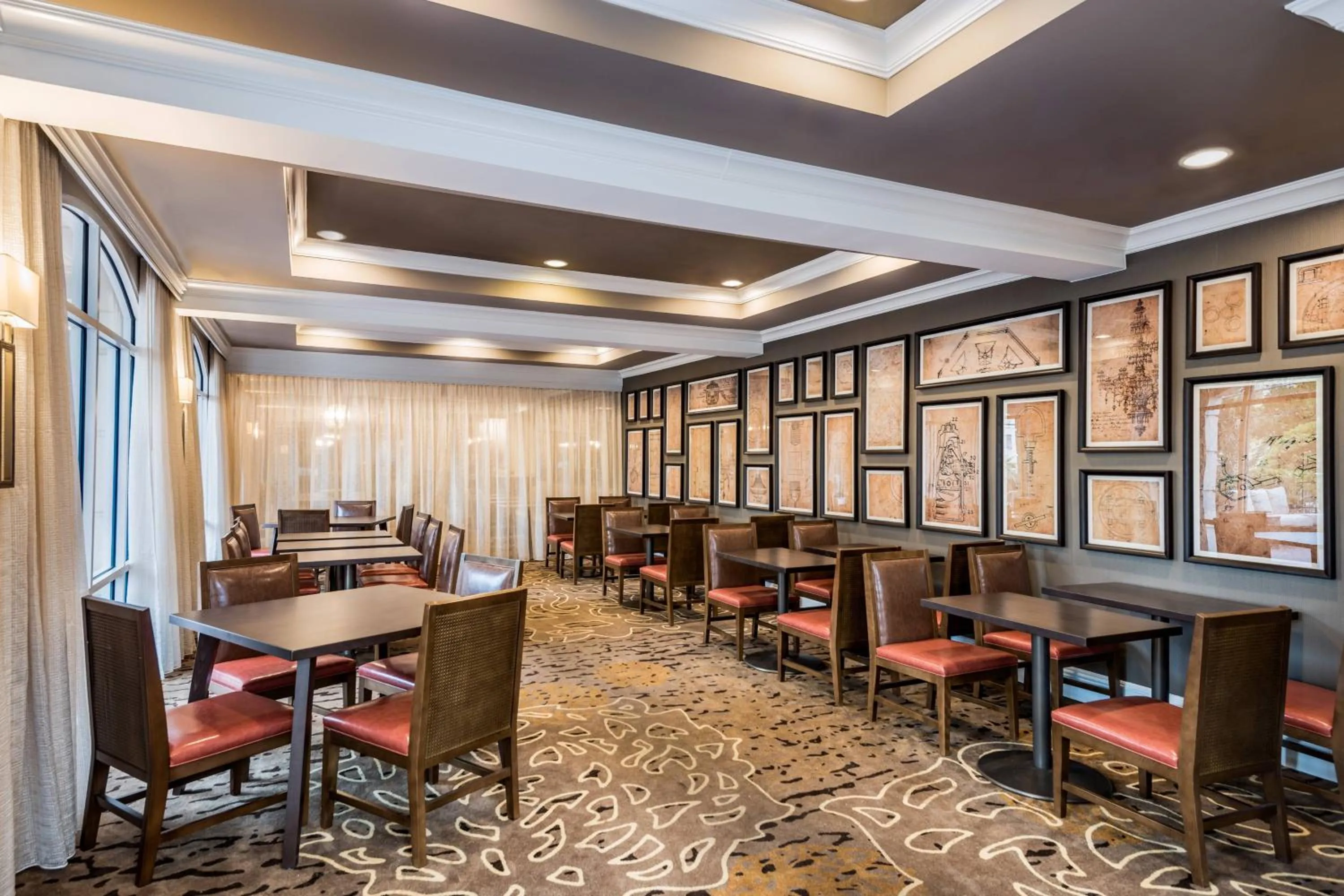 Restaurant/places to eat in Courtyard by Marriott Charleston Historic District