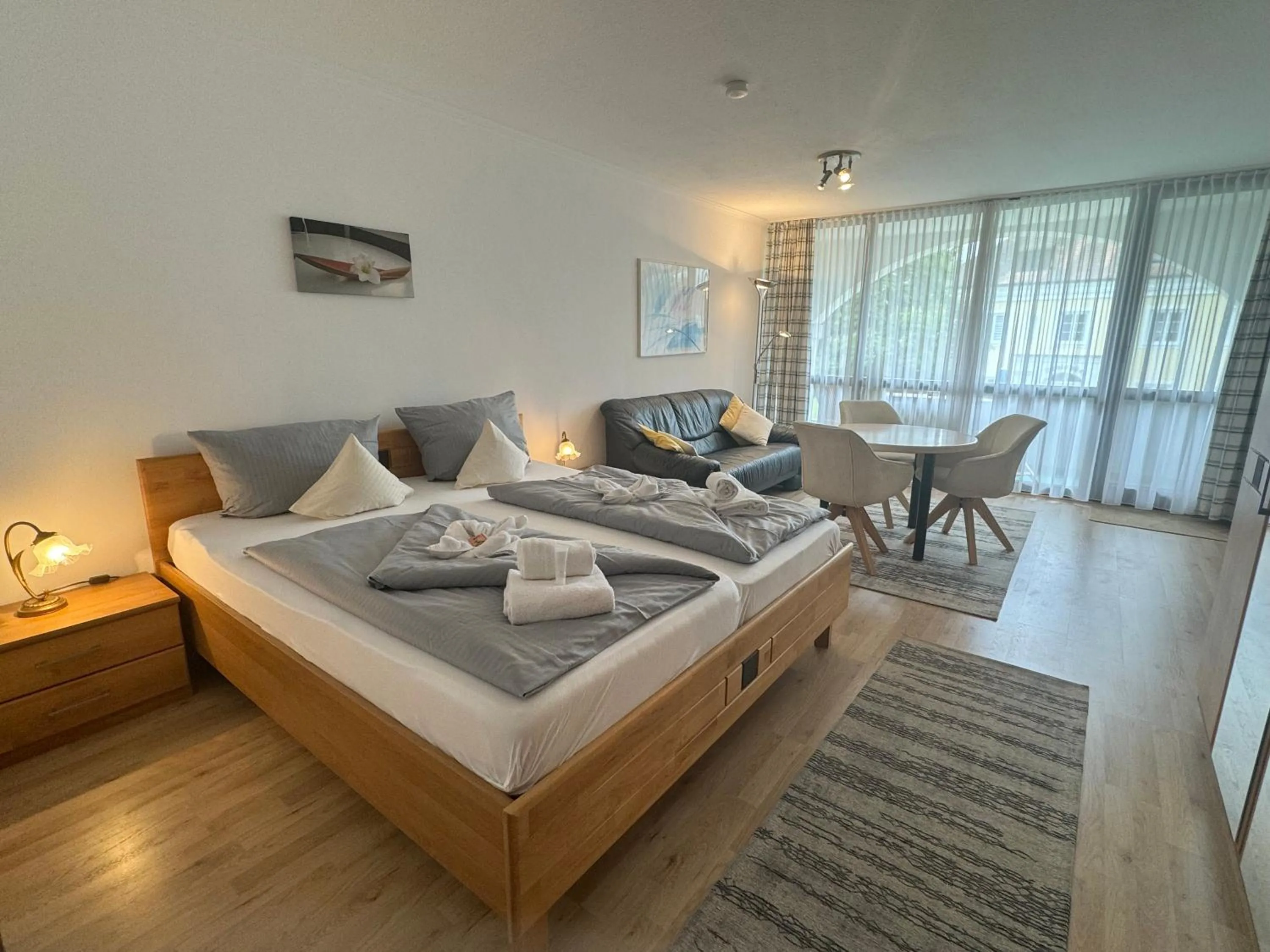 Bedroom, Bed in Schloss Kirchham Appartement - & Wellnessanlage