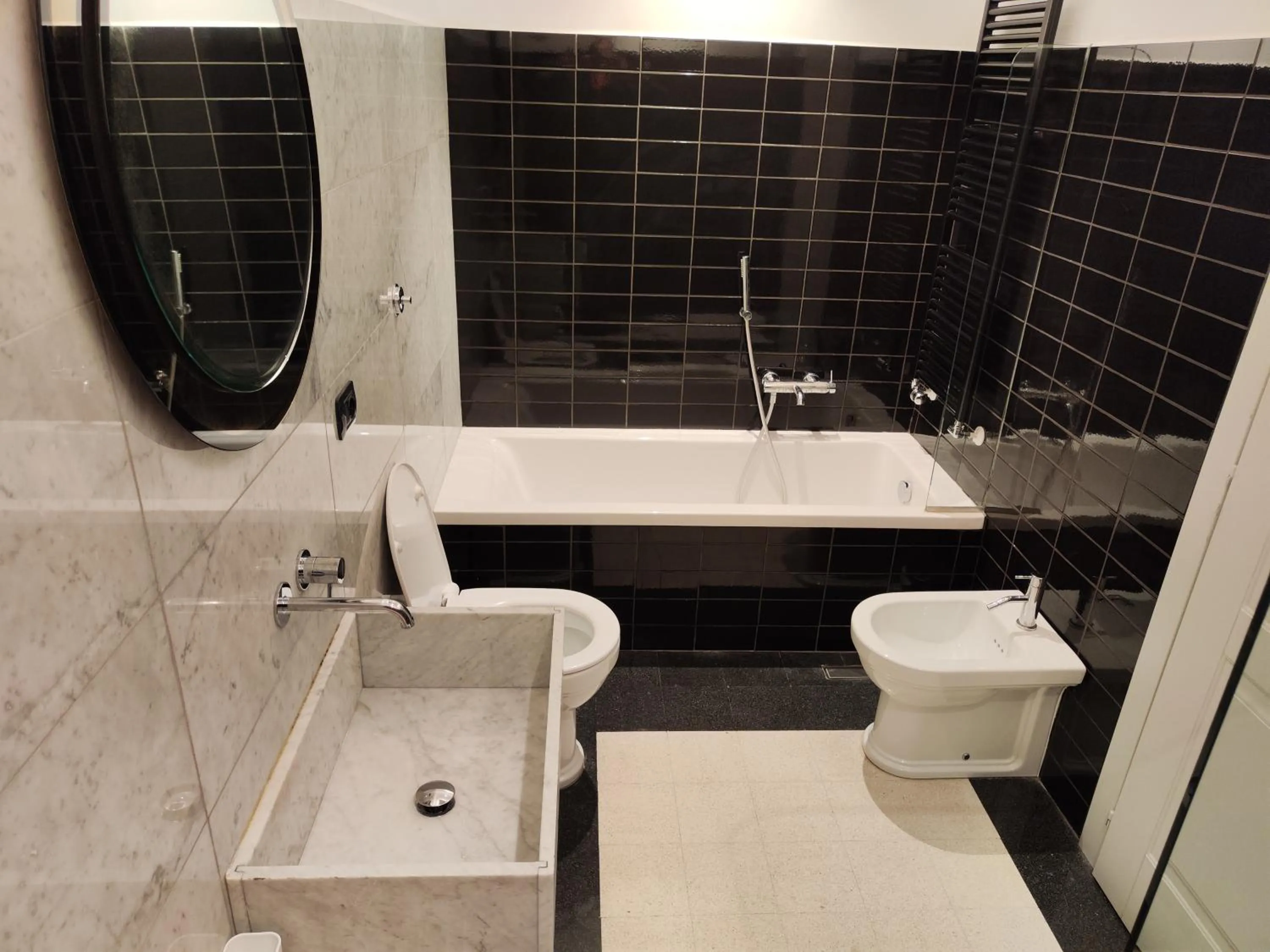 Bath in Vino e Oli Residenze