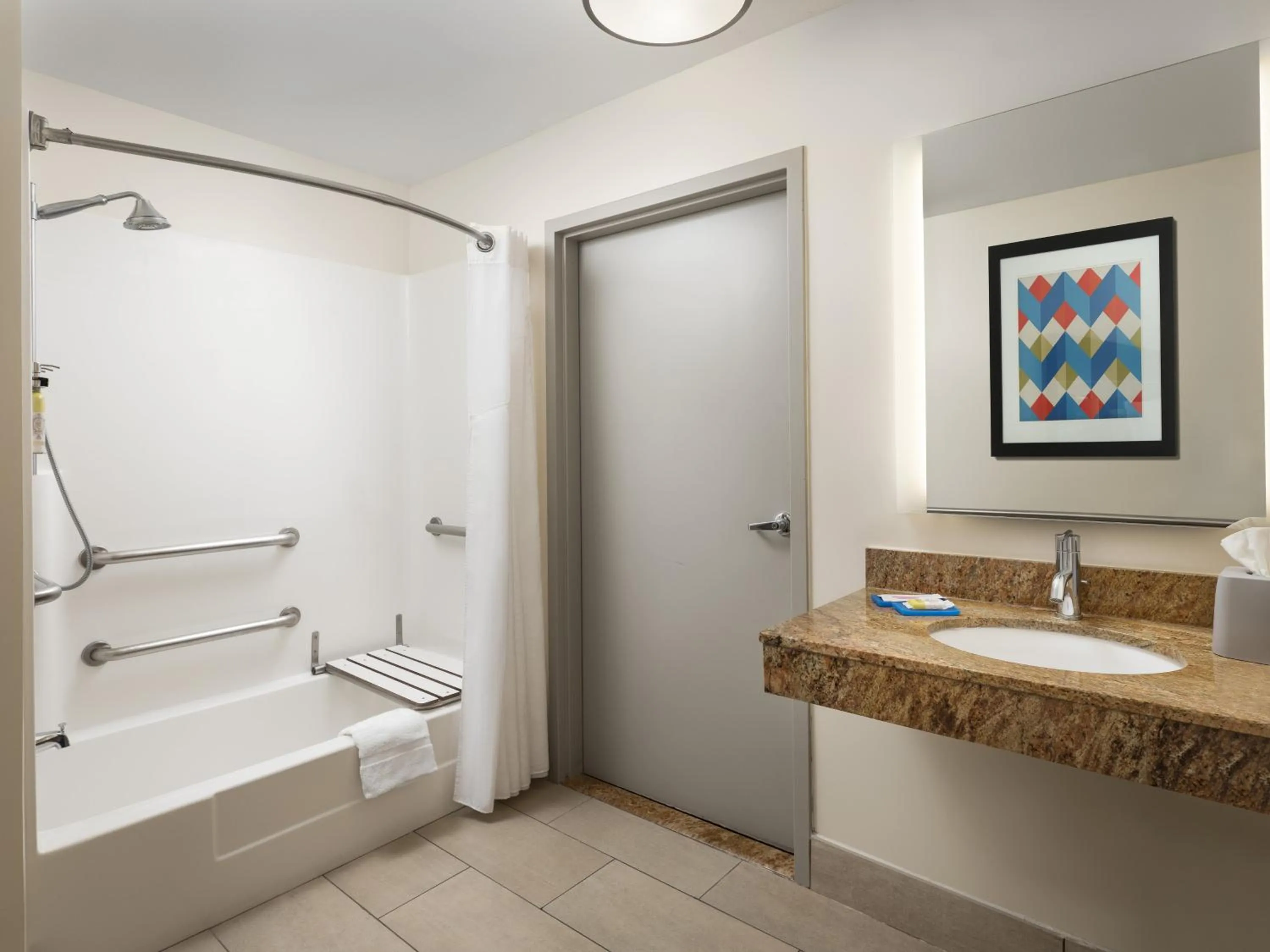 Bathroom in Holiday Inn Express Hotel & Suites Belmont by IHG