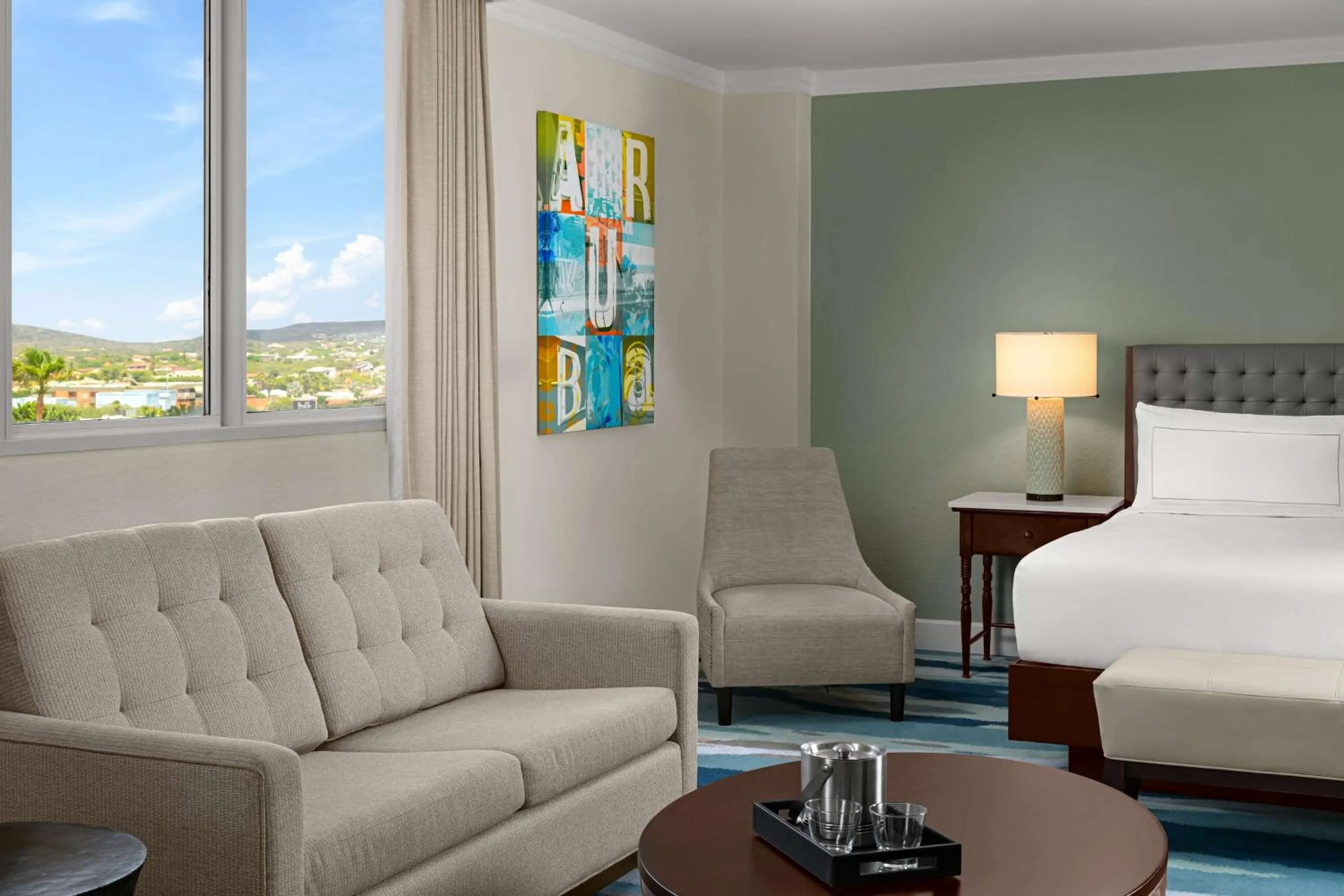 Bed in Hilton Aruba Caribbean Resort & Casino