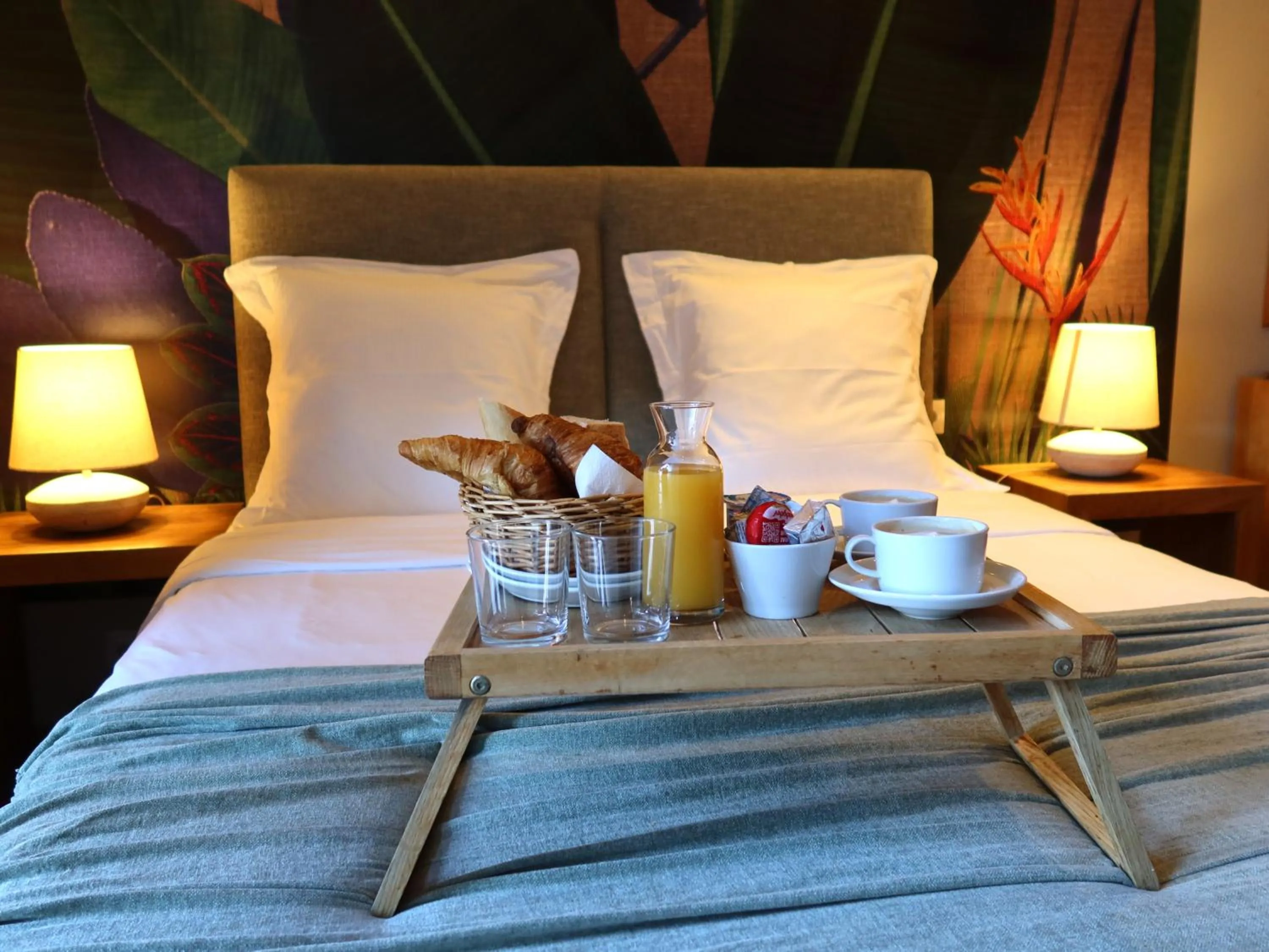 Bed in Hotel De La Mer