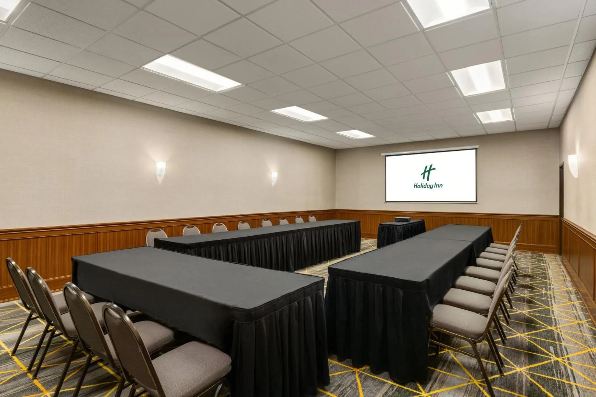 Meeting/conference room in Holiday Inn Louisville East - Hurstbourne by IHG