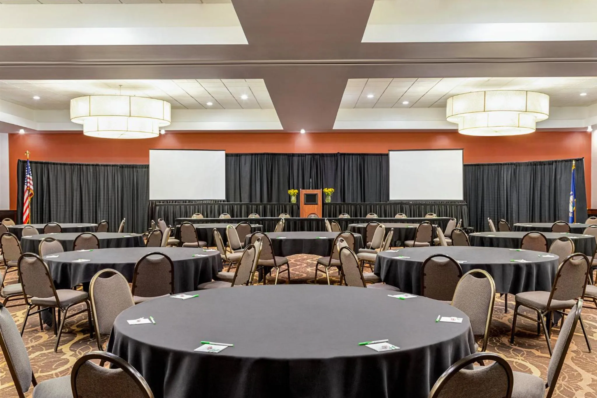 Banquet/Function facilities in Holiday Inn Louisville East - Hurstbourne by IHG