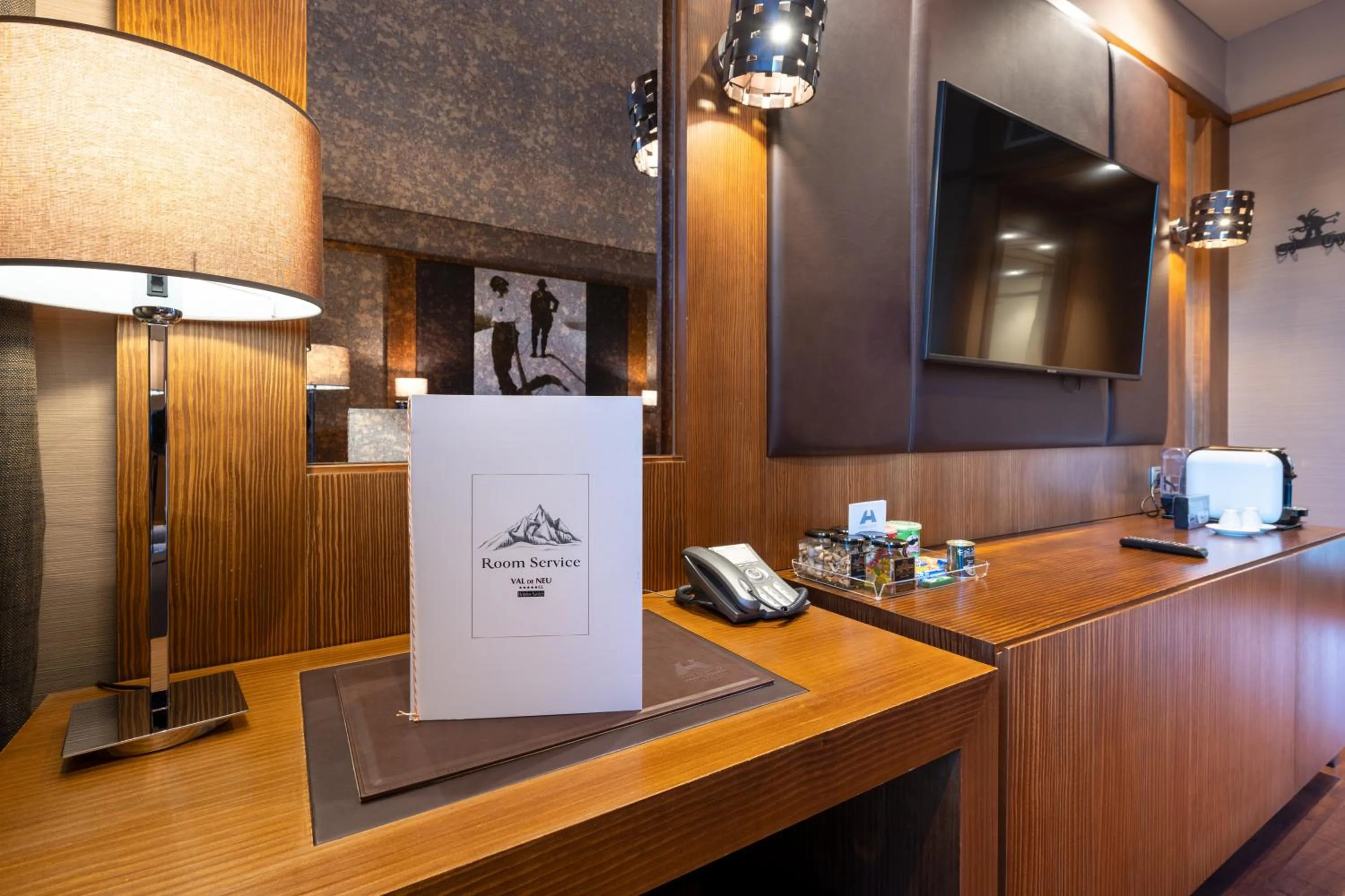 furniture in Hotel Val de Neu G.L.