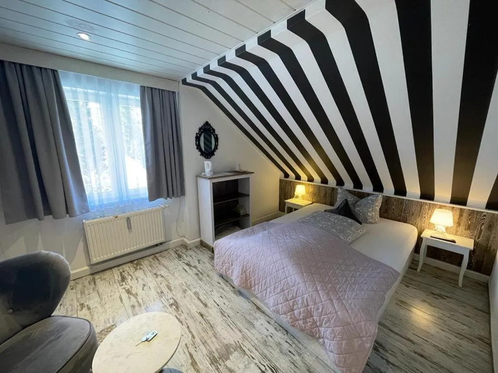 Photo of the whole room, Bed in LA Boutique House