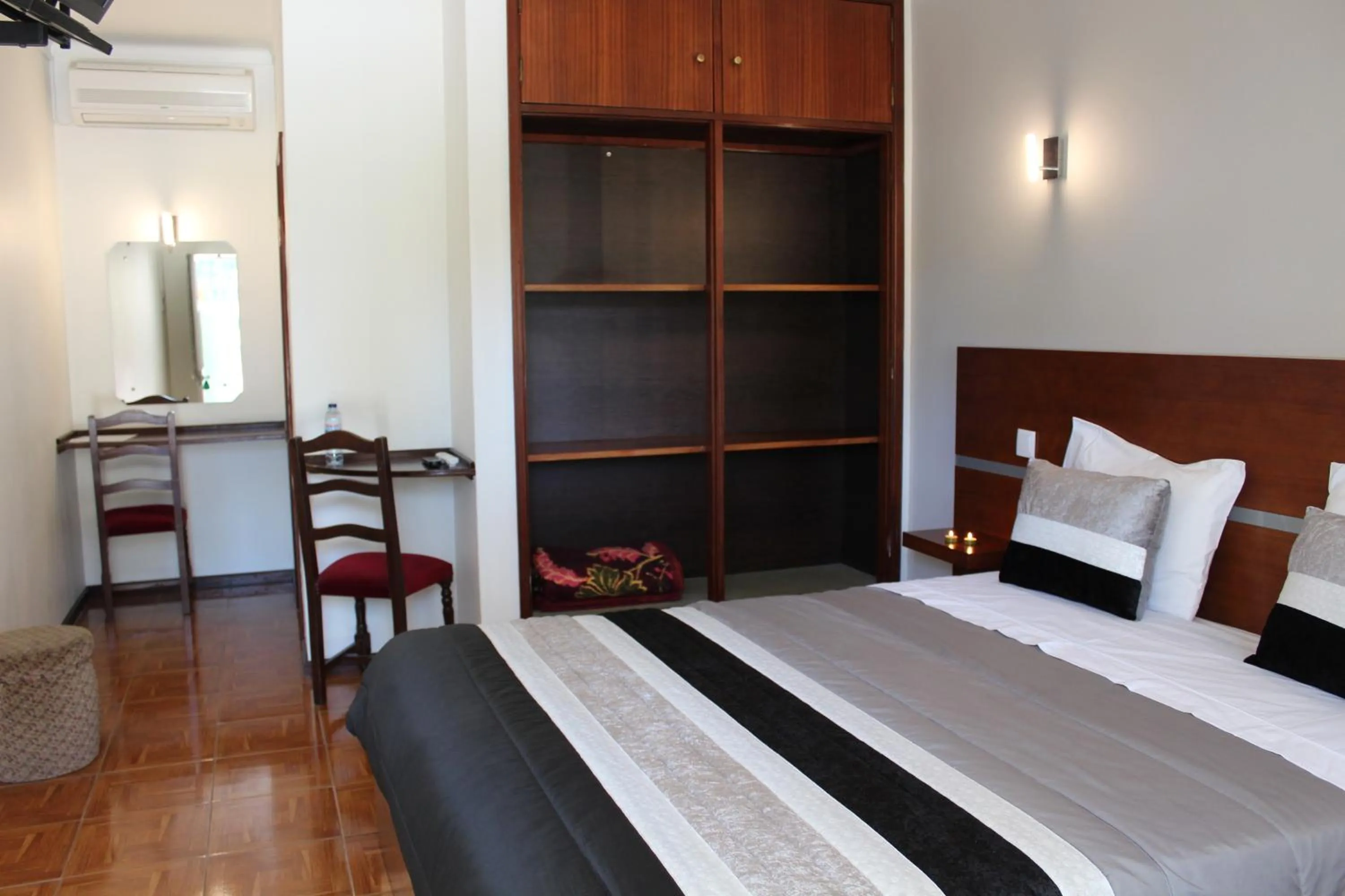 Bed in Residencial Pinho Verde