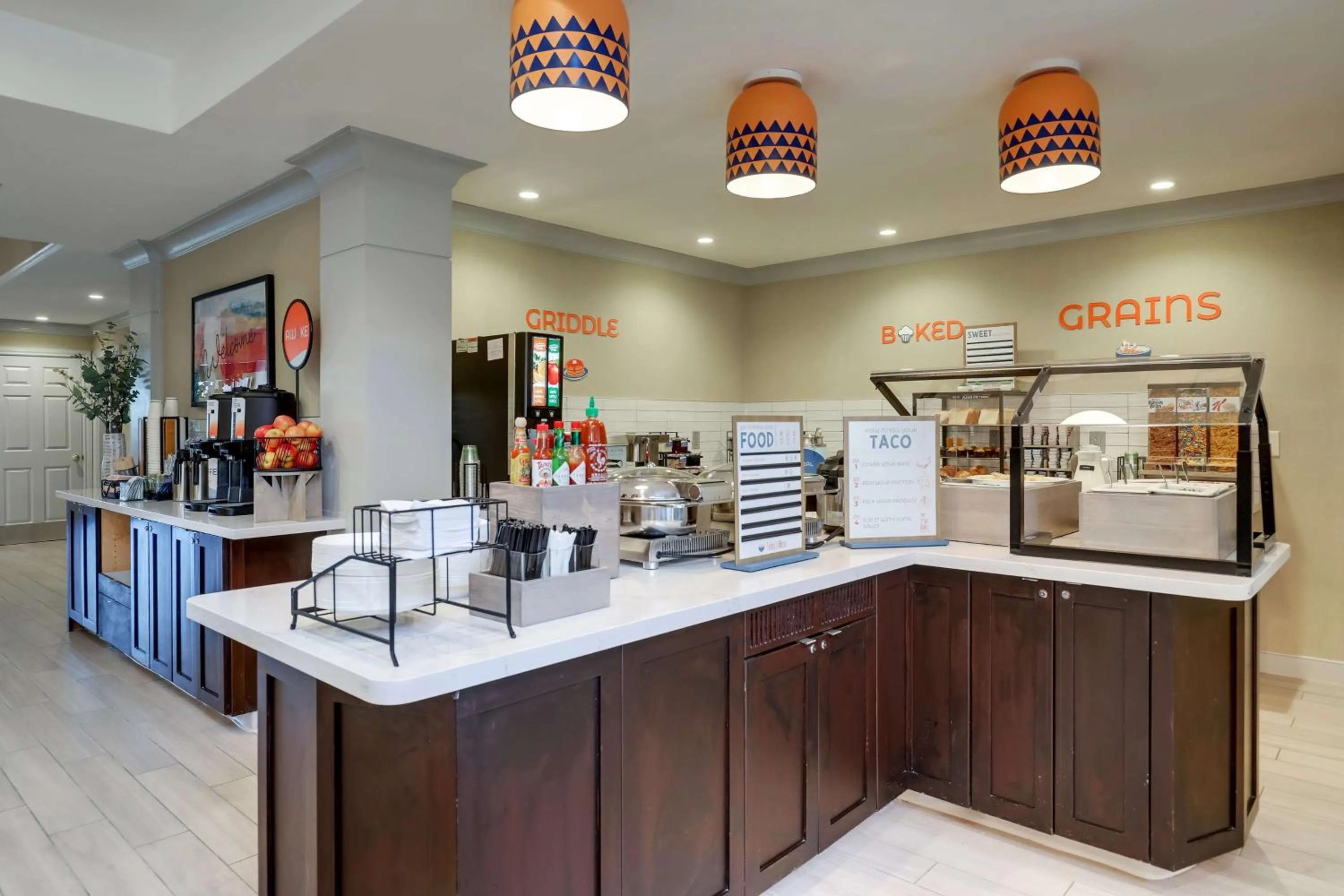 Breakfast in Sonesta ES Suites Sunnyvale