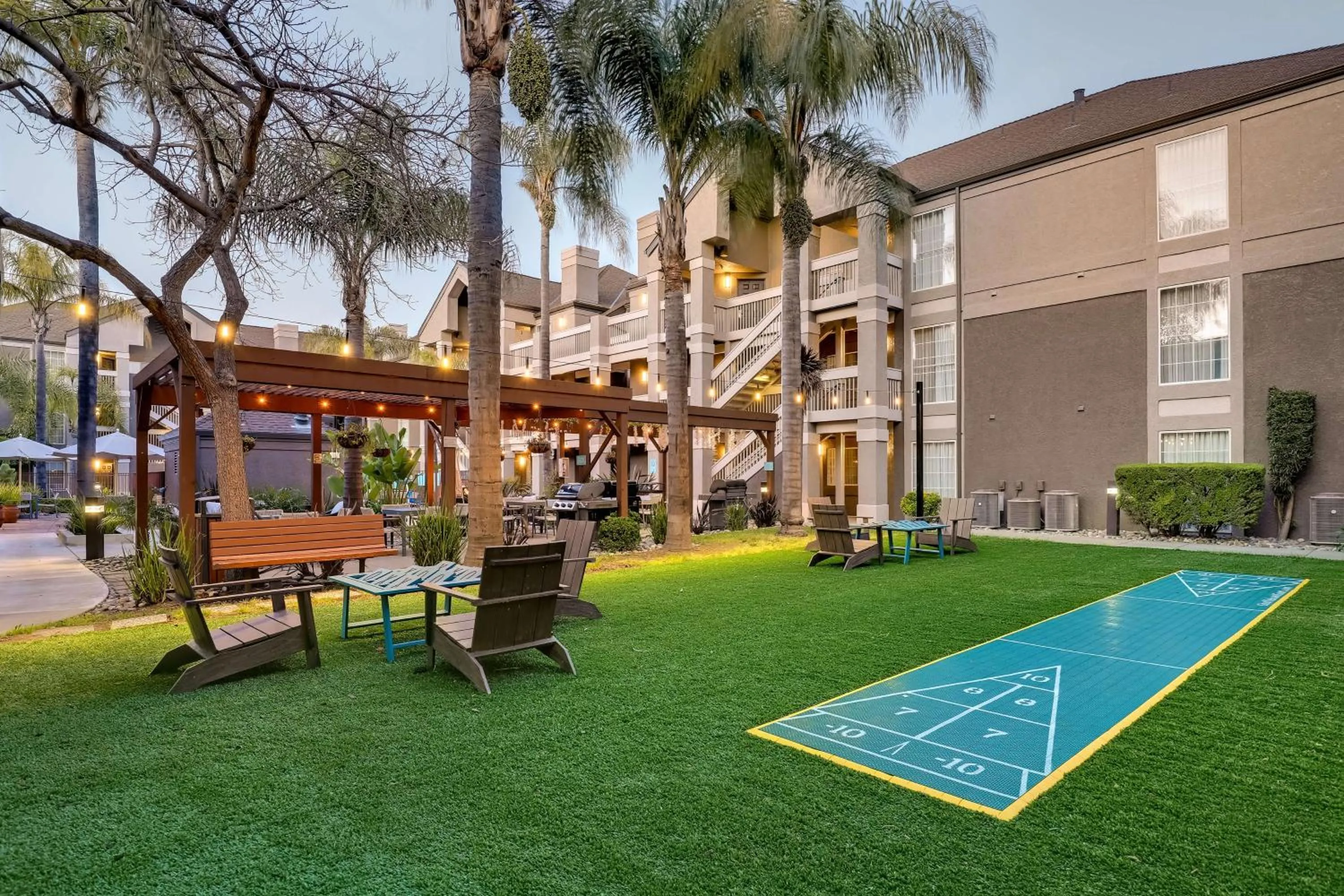 Property building in Sonesta ES Suites Sunnyvale