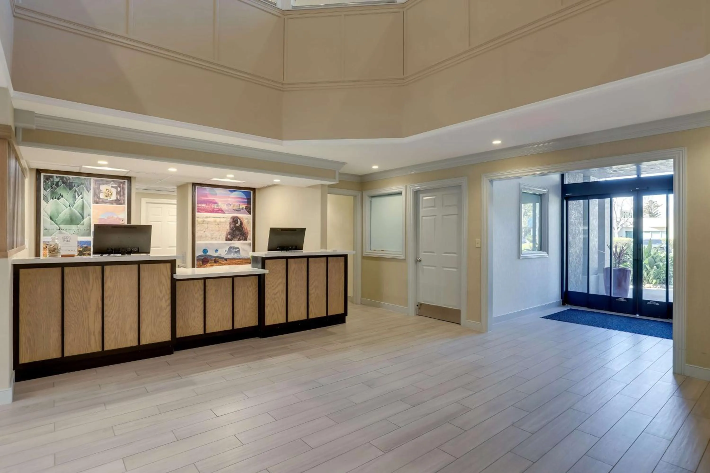 Lobby or reception in Sonesta ES Suites Sunnyvale