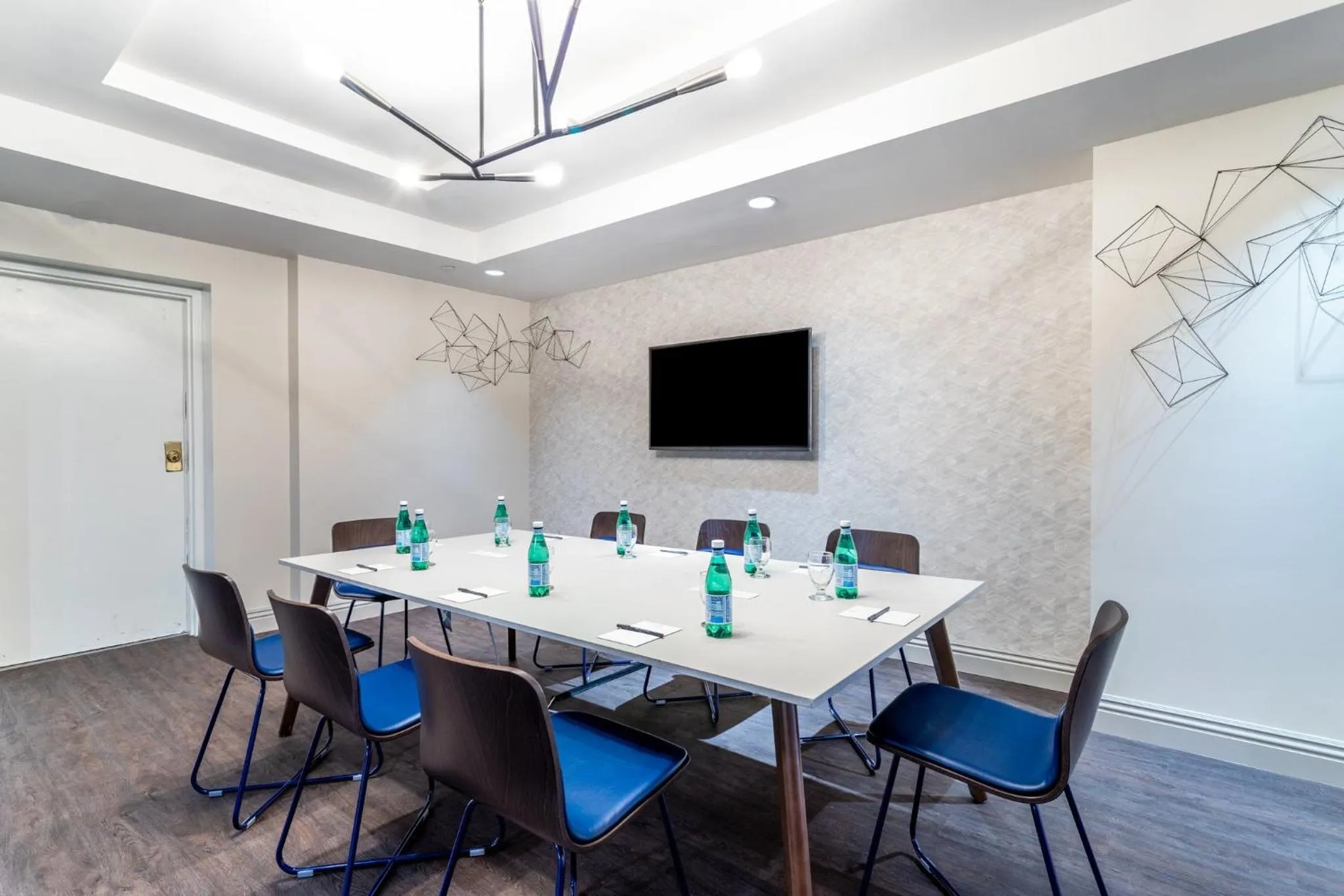 Meeting/conference room in Crowne Plaza Hotel Los Angeles Harbor by IHG