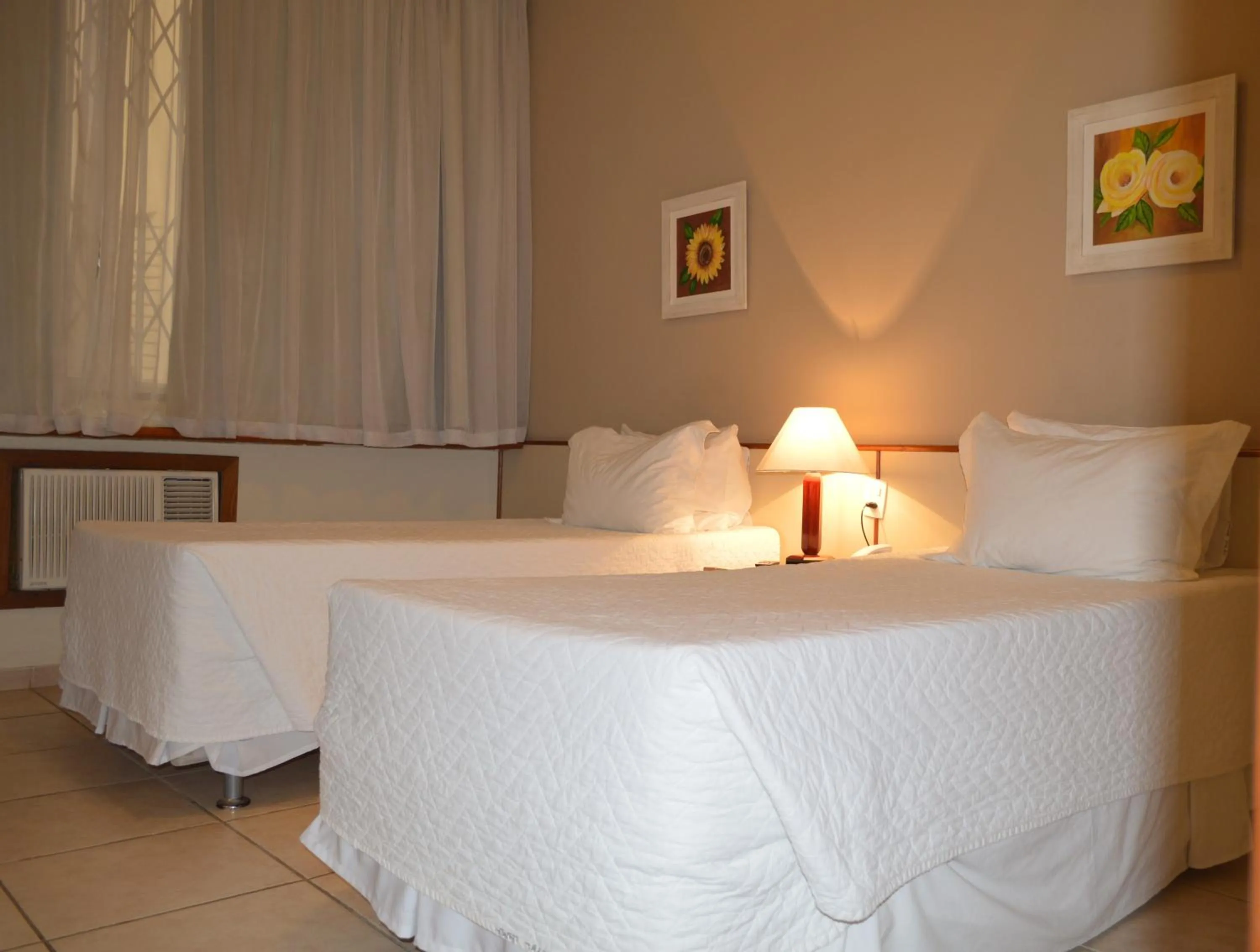 Bed in Rede Andrade Canada