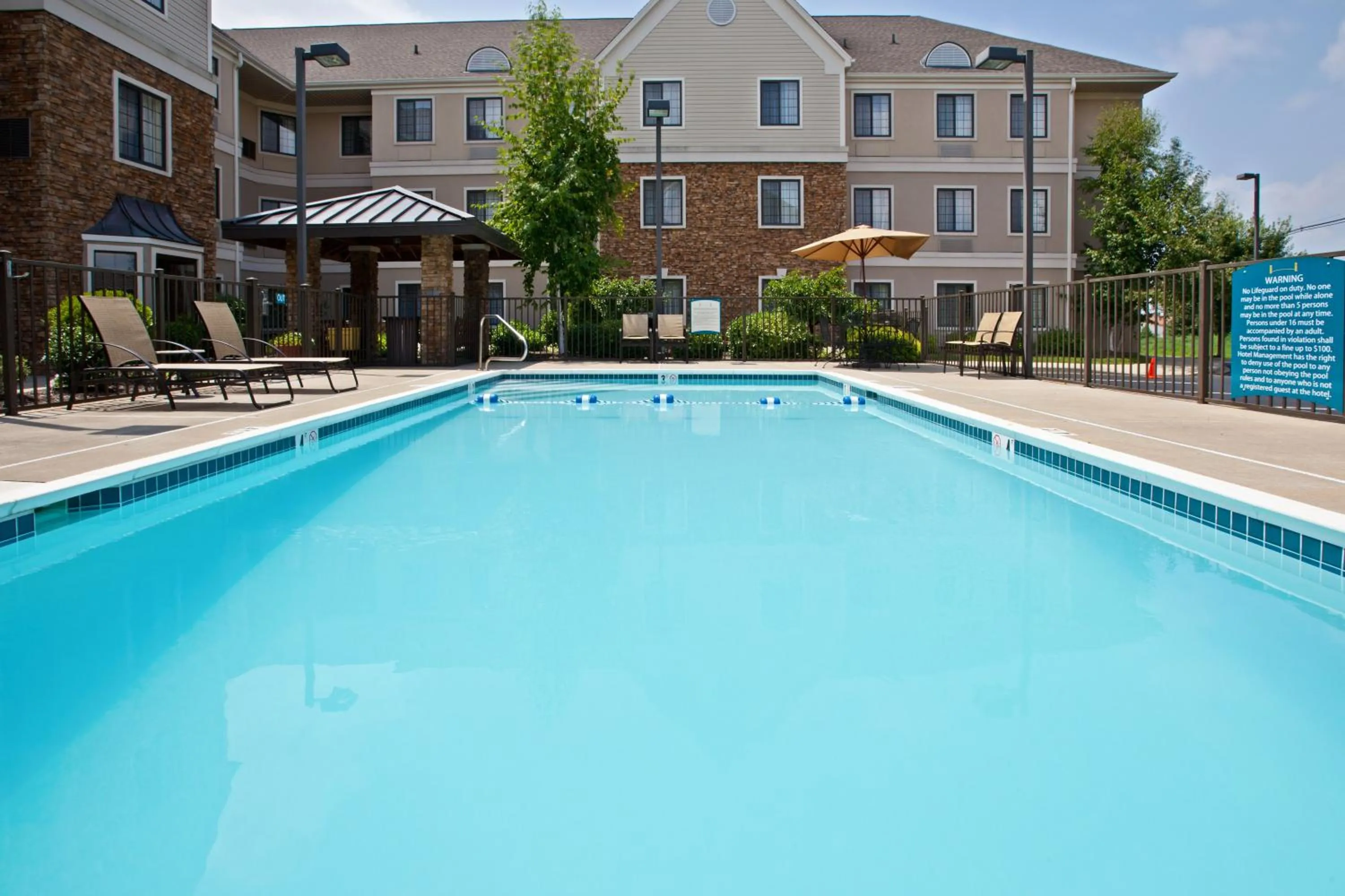 Swimming pool in Staybridge Suites Louisville - East by IHG
