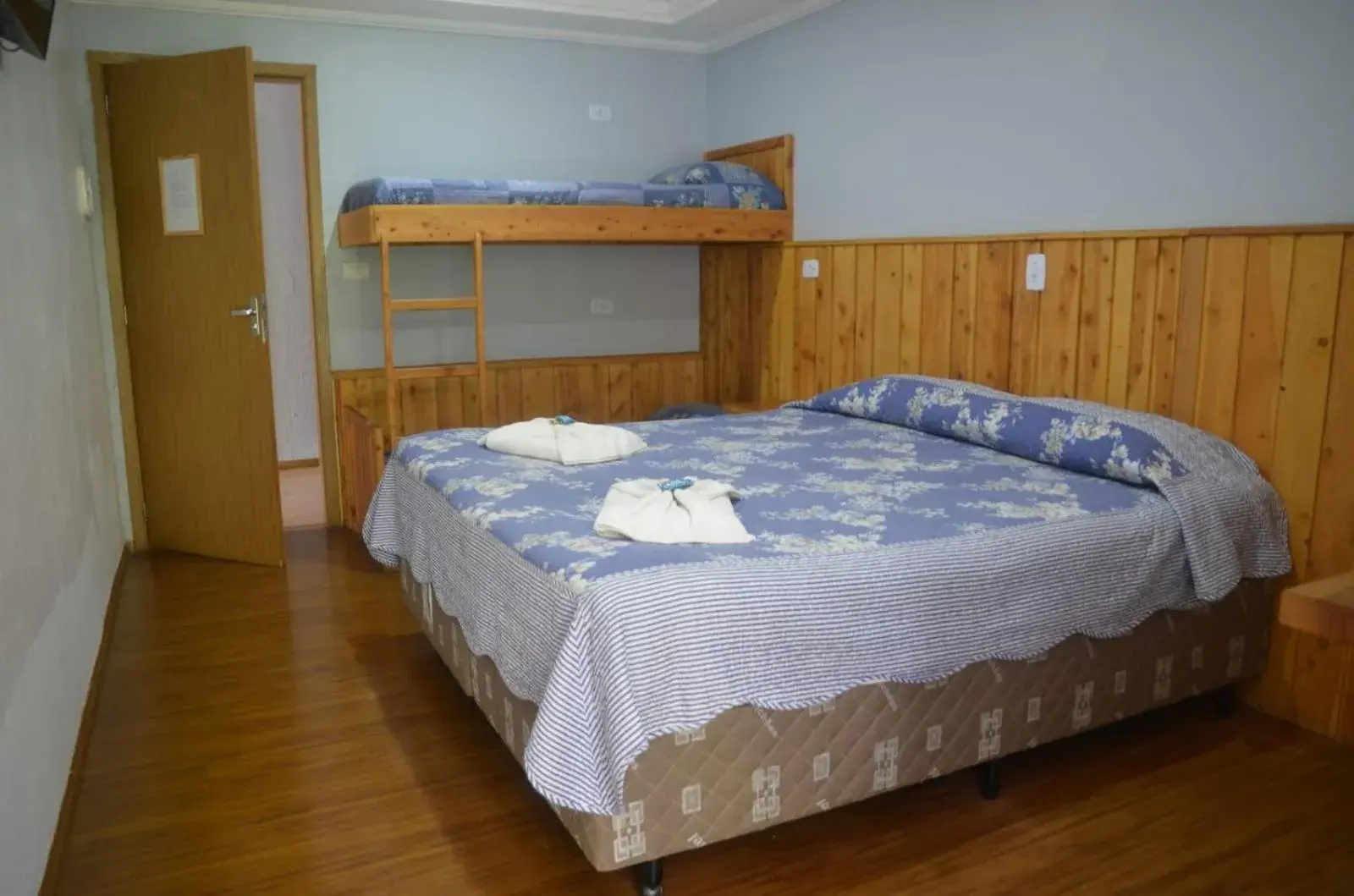 Superior Family Room in Pousada Primavera Campos do Jordao Superior Family Room in Pousada Primavera Campos do Jordao