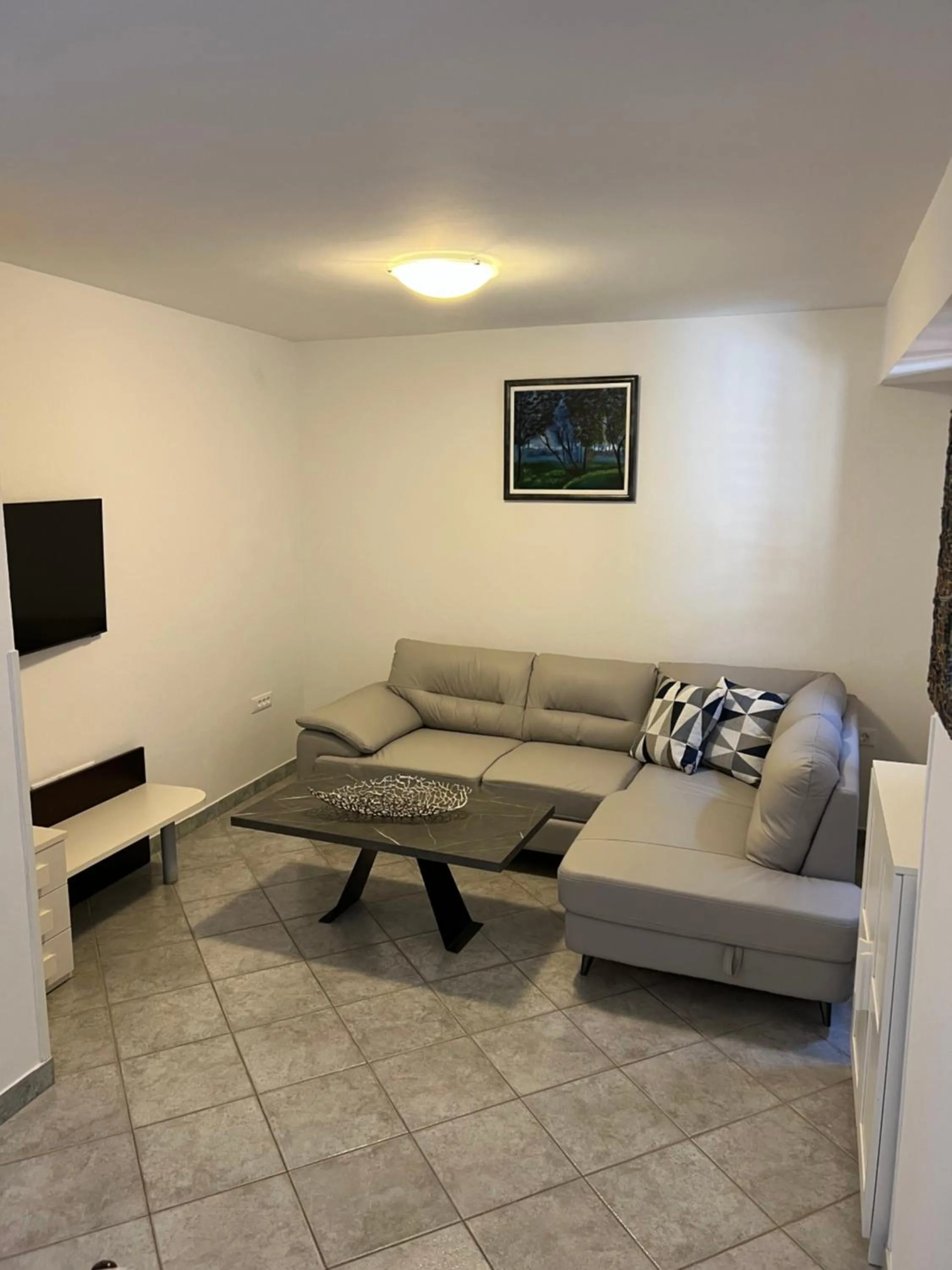 Apartments & Rooms Riva