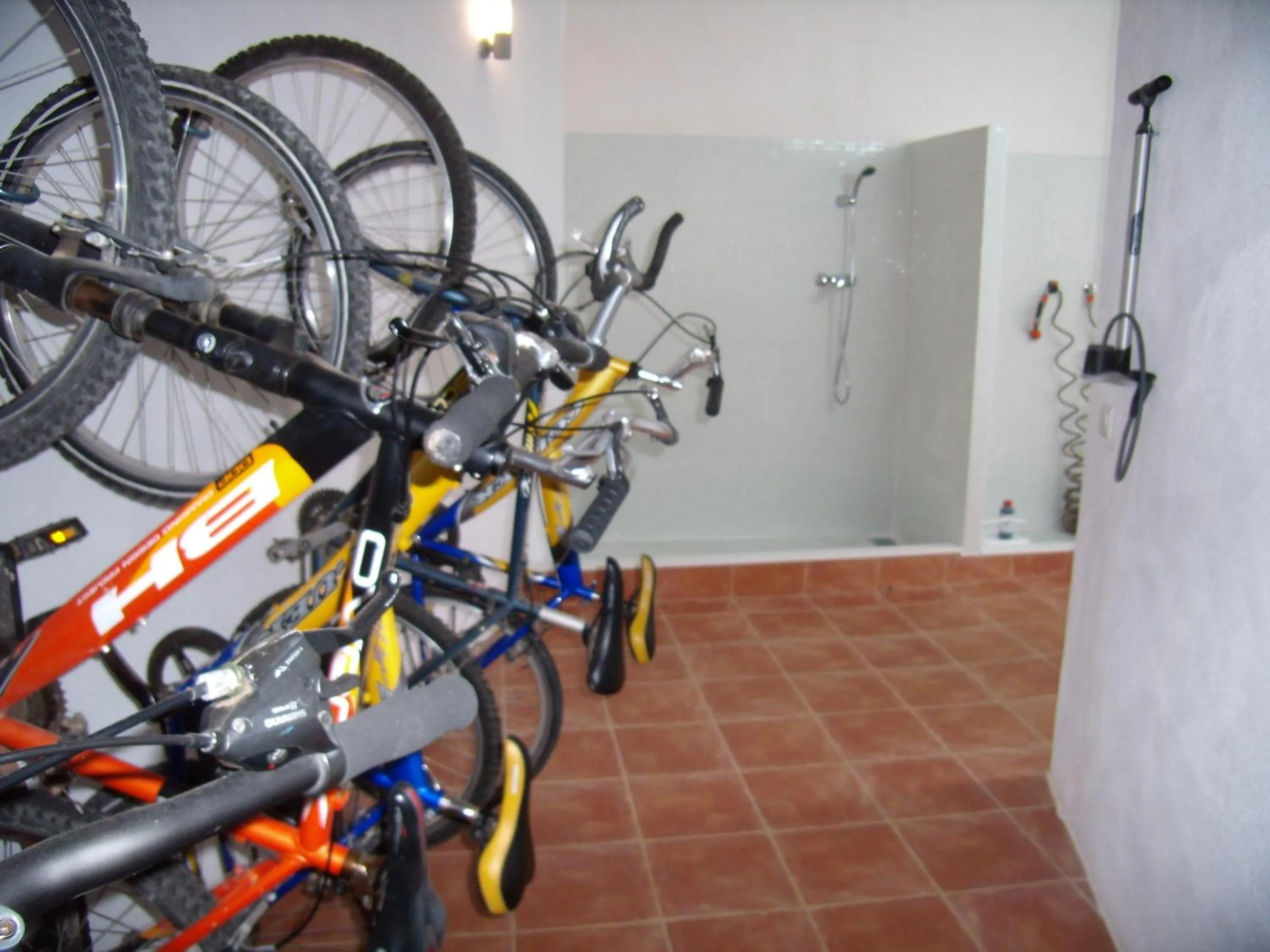 Cycling in Hotel L'Algadir del Delta