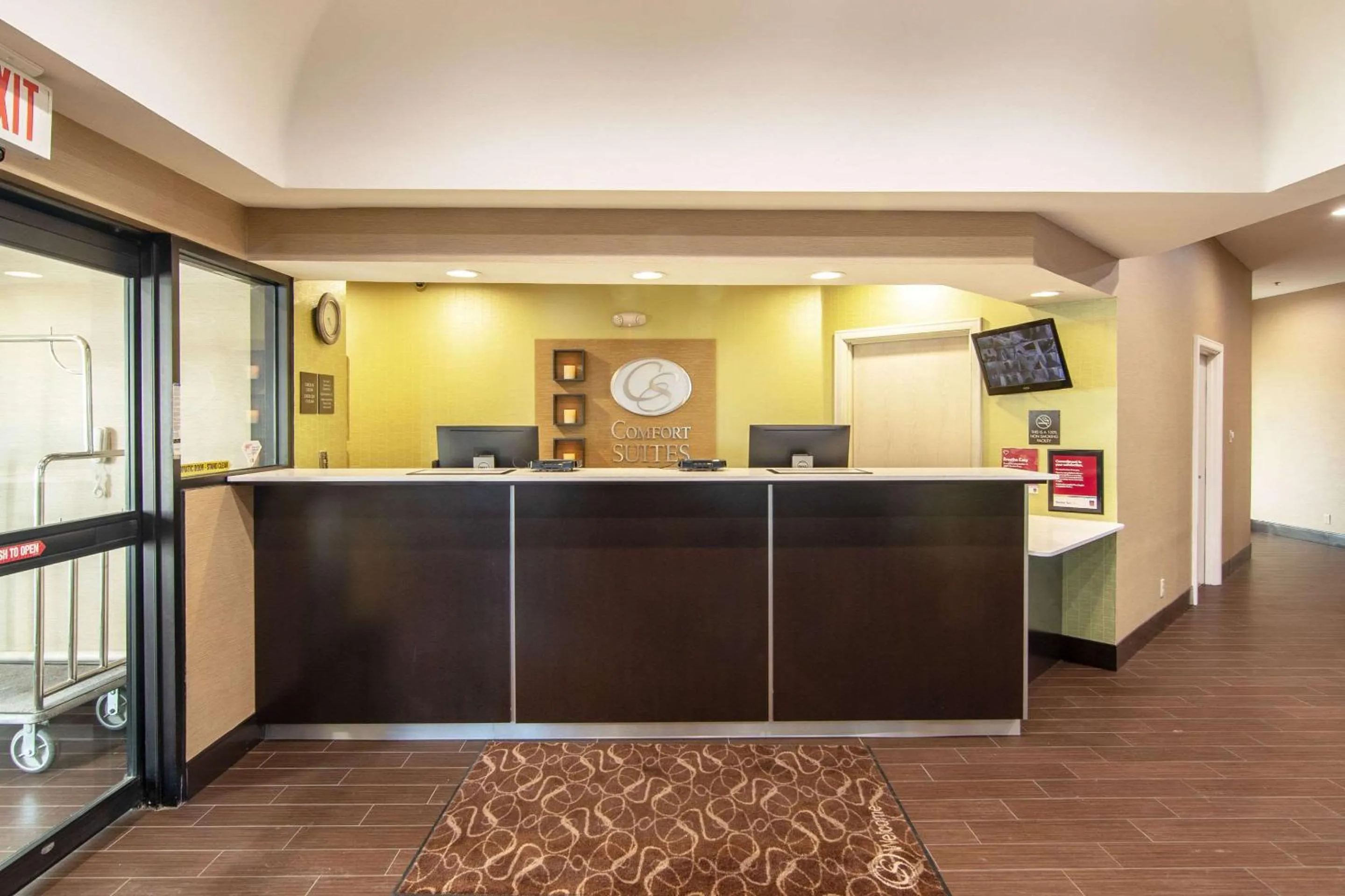 Lobby or reception in Comfort Suites NW Dallas Near Love Field