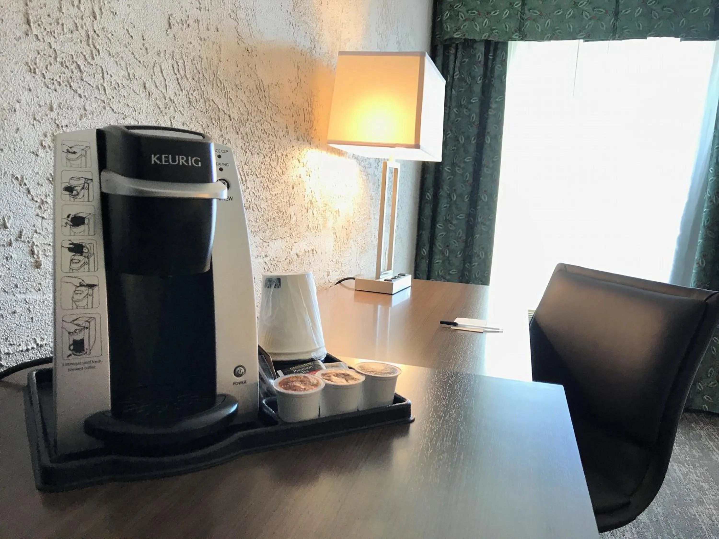 Coffee/tea facilities in Country Inn & Suites by Radisson, Mt Pleasant-Racine West, WI